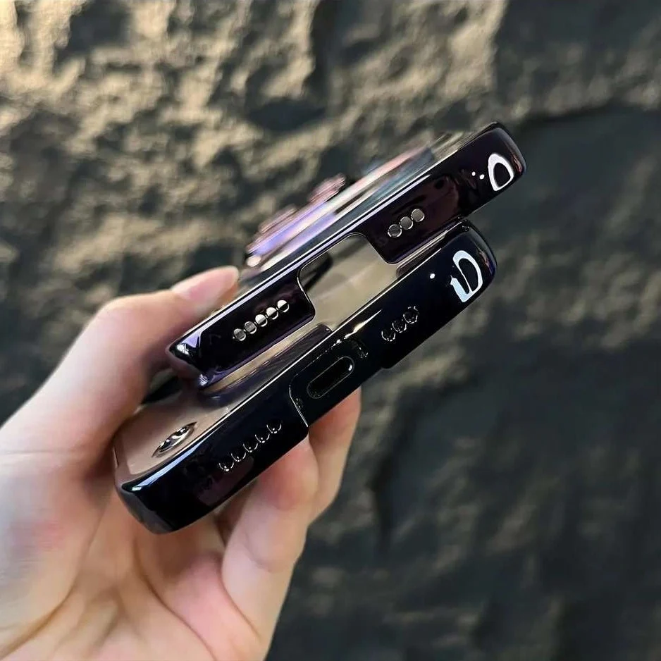 Ultra Thin Magsafing Clear Borderless iPhone case