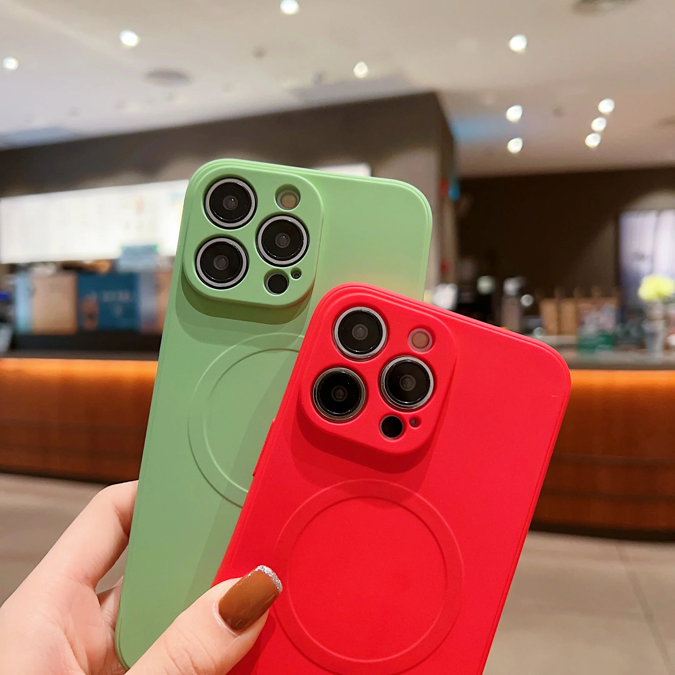 SIMPLE MAGSAFING SILICONE IPHONE CASE WITH CAMERA PROTECTOR