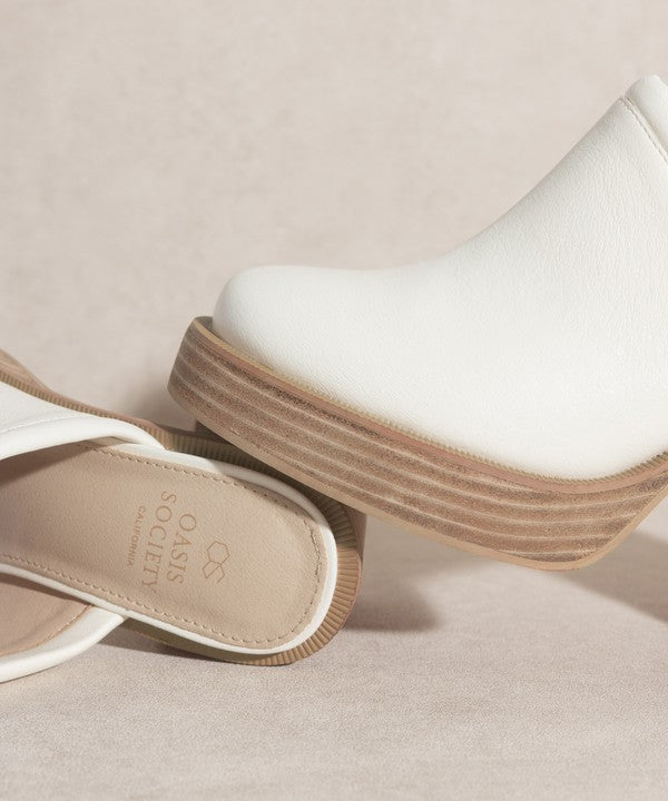 Trendsetter Platform Clogs