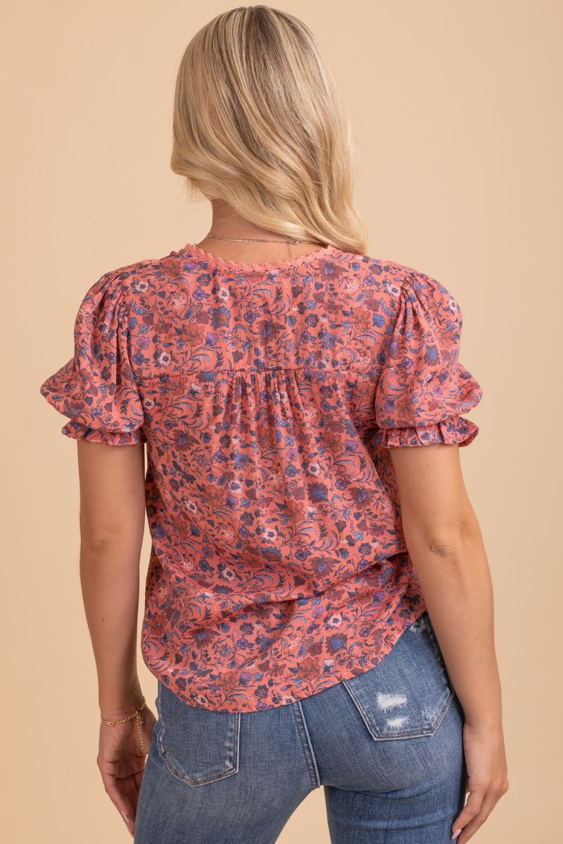 Small Moments Floral Blouse