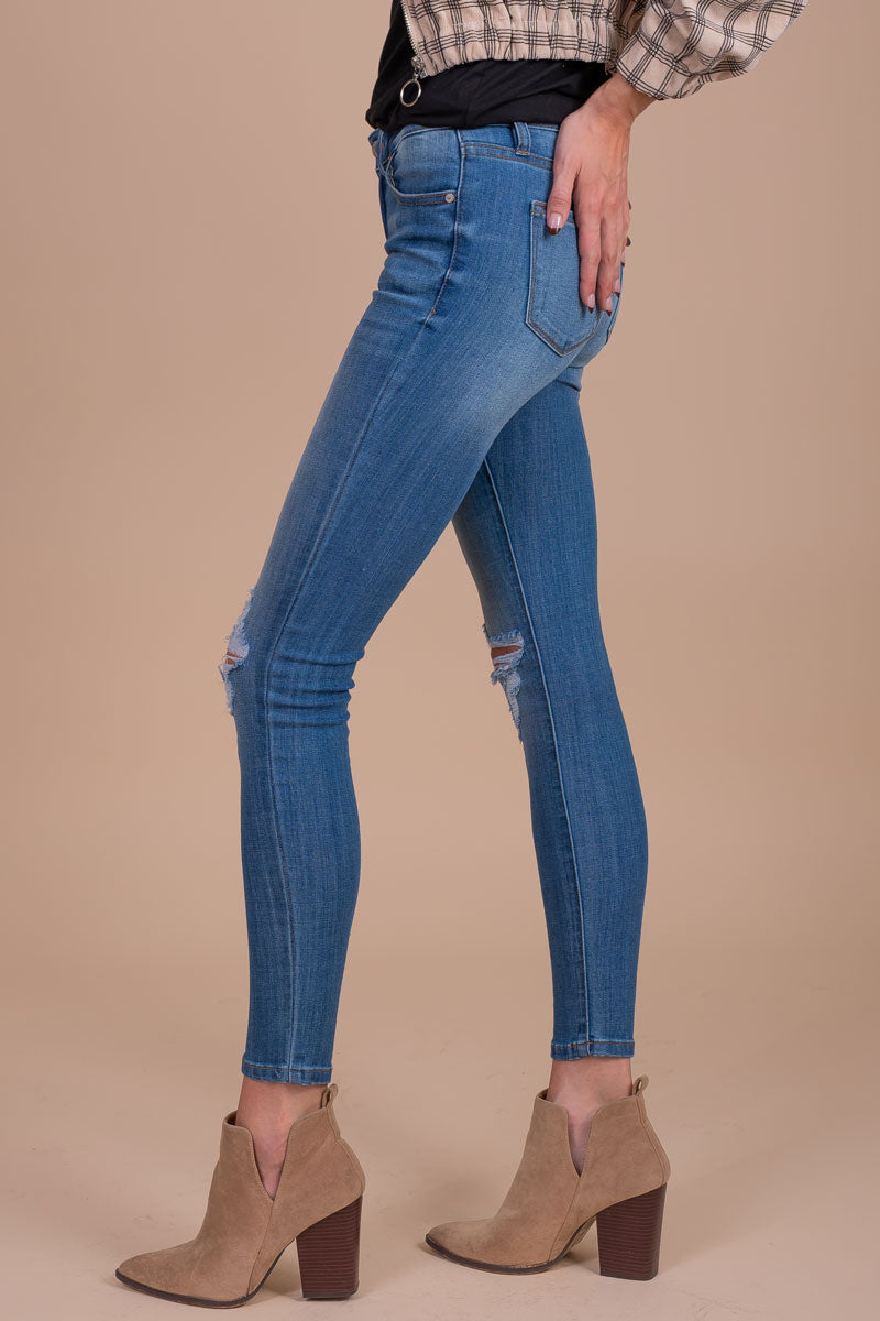 Tried & True Light Distressed Denim KanCan Jeans