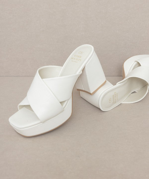 Chic Chunk Platform Heels