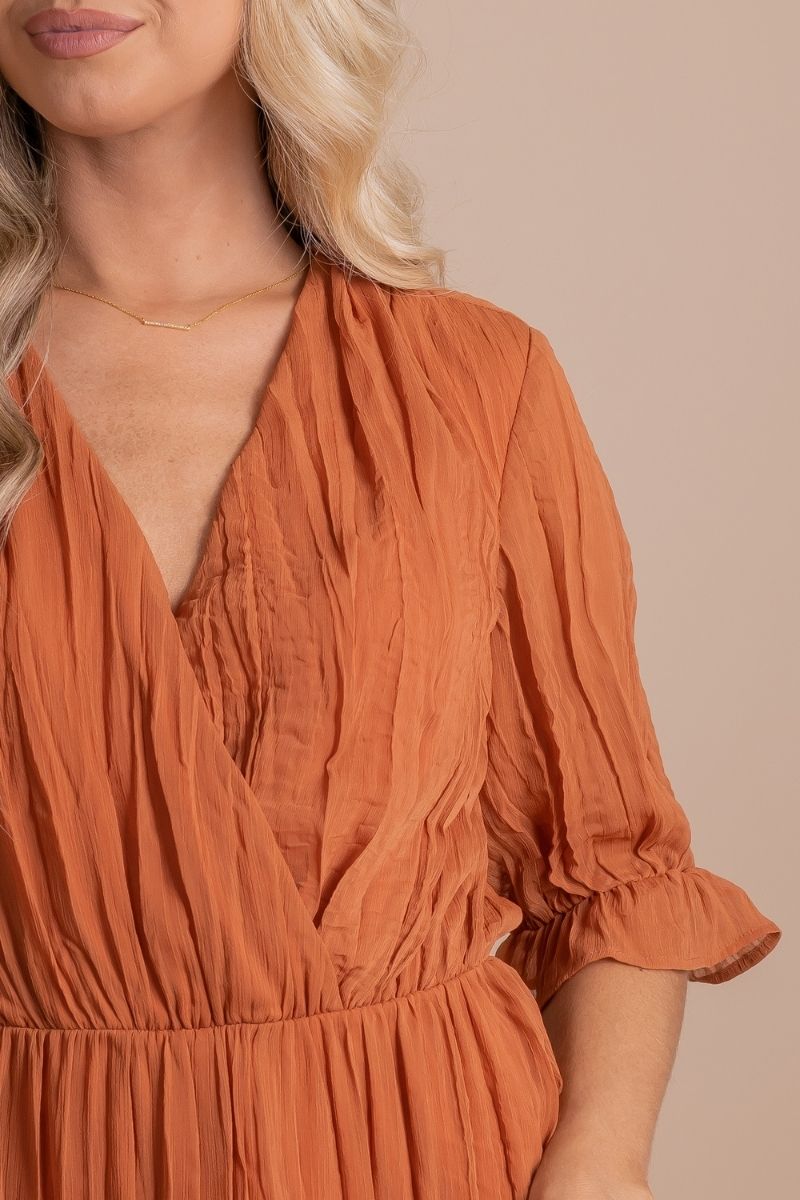 On The List Knee-Length Dress