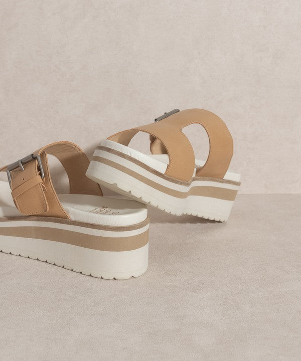 Going For You Platform Sandal