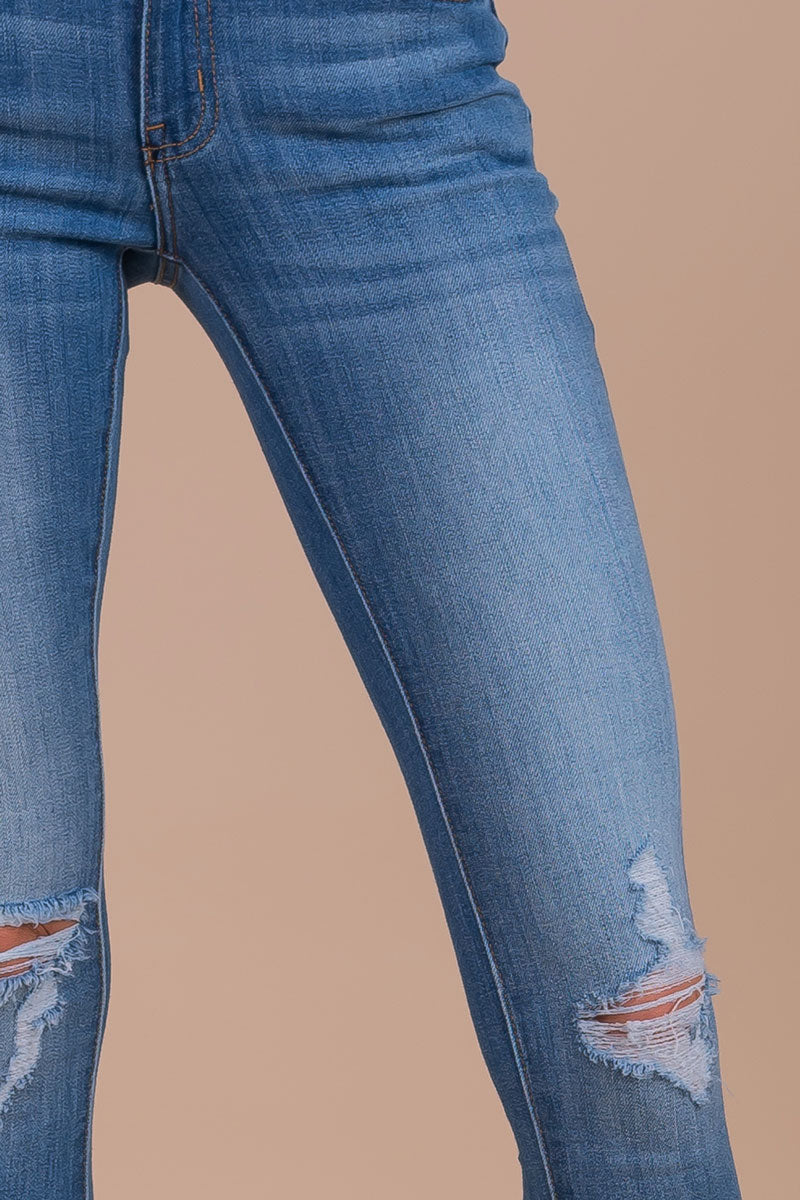 Tried & True Light Distressed Denim KanCan Jeans