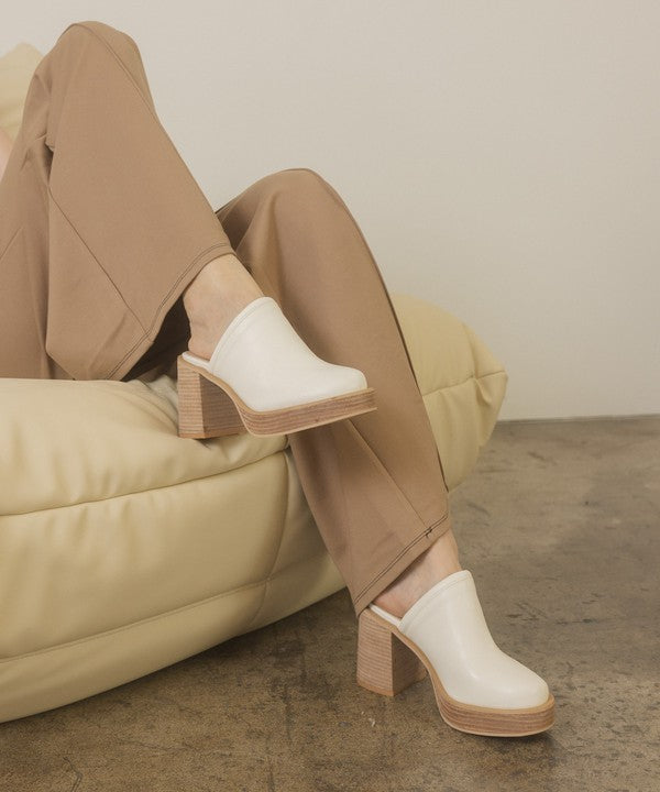 Trendsetter Platform Clogs