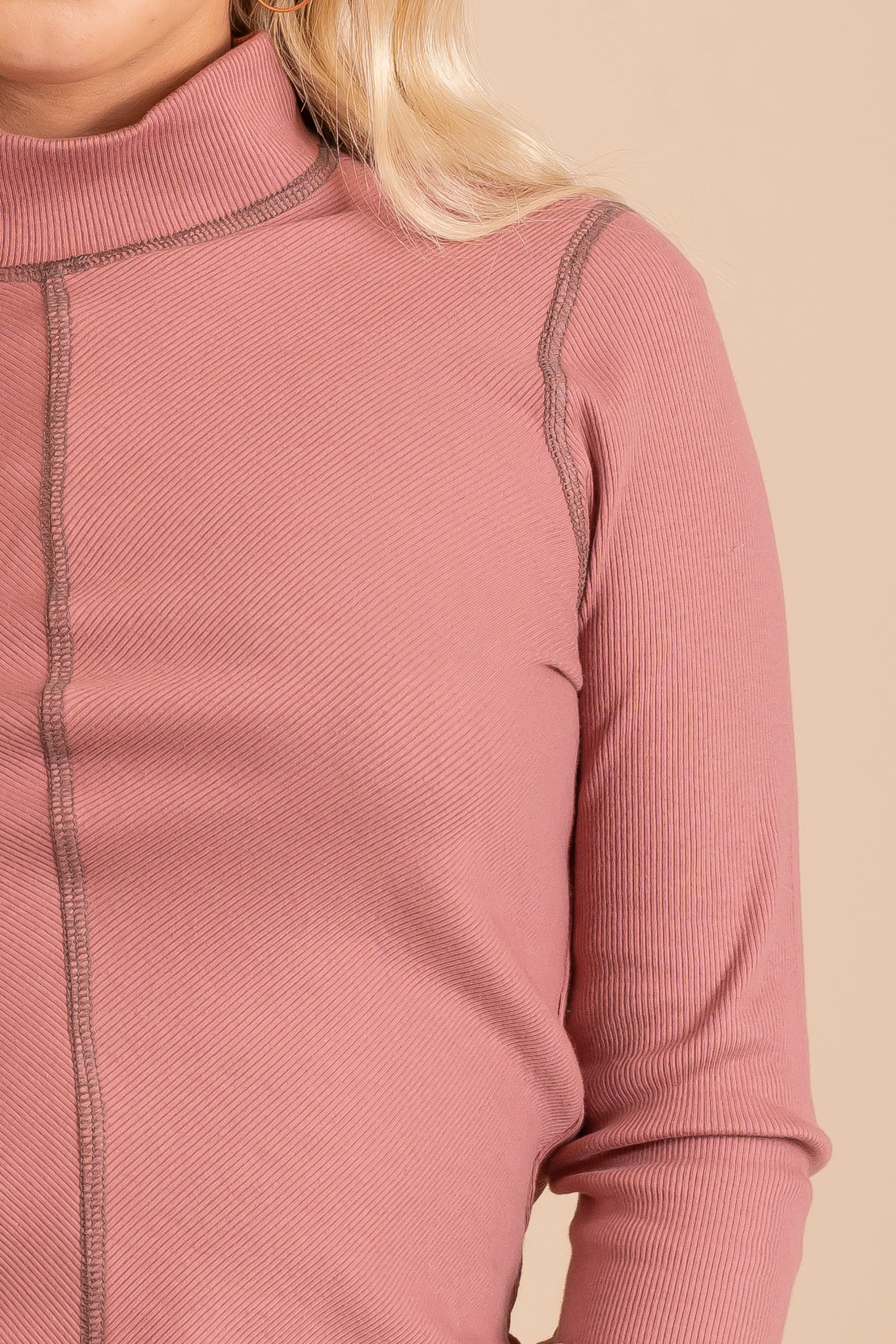 Organic Cotton Ribbed Turtle Neck