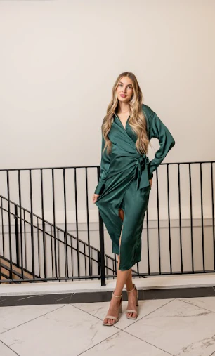 Delia Long Sleeve Tie Dress