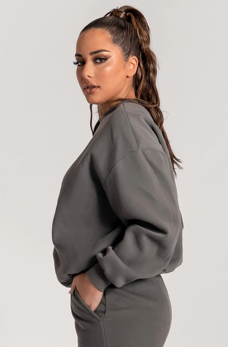 Max Unisex Crew Neck Cosy Sweater - Charcoal