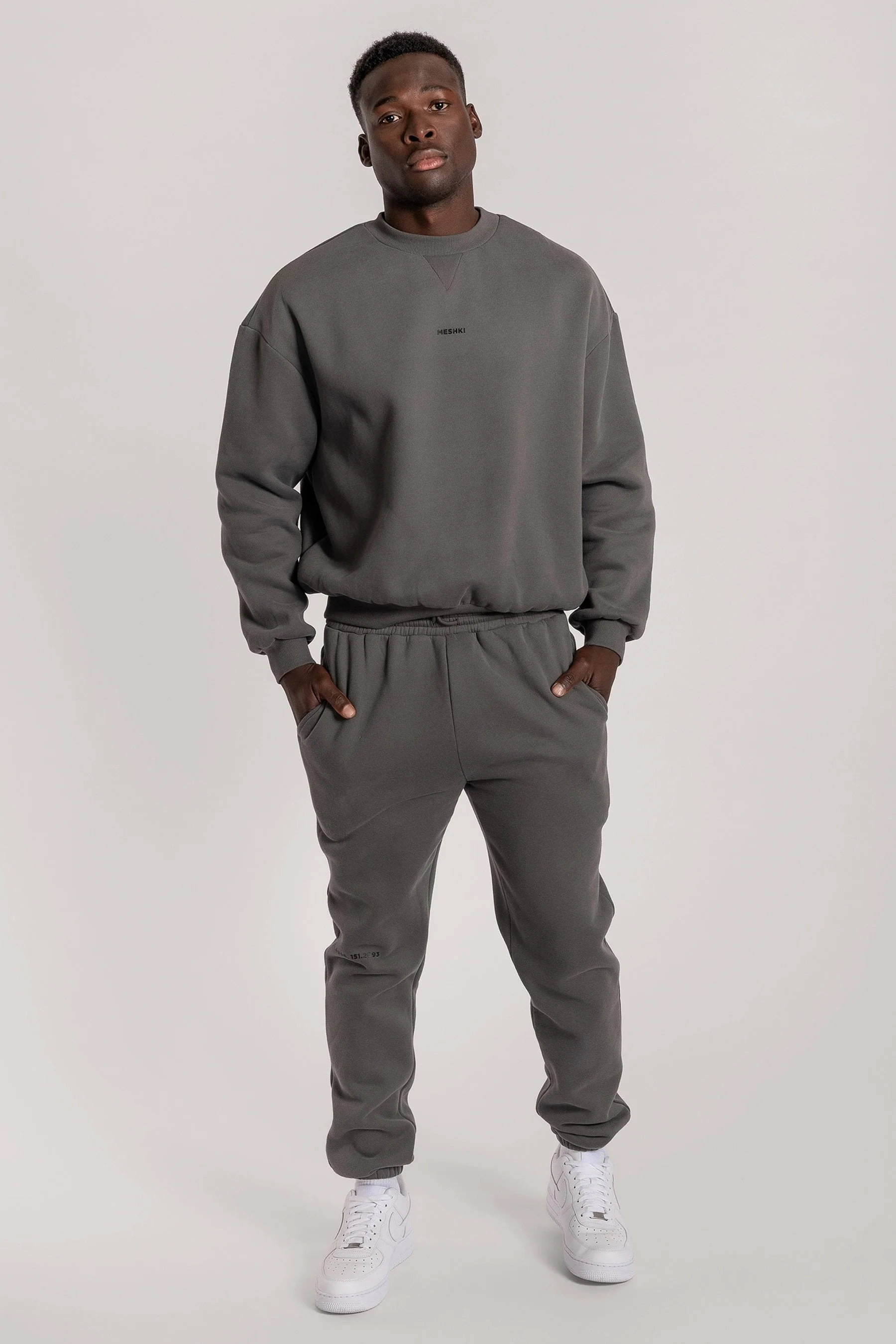 Max Unisex Crew Neck Cosy Sweater - Charcoal