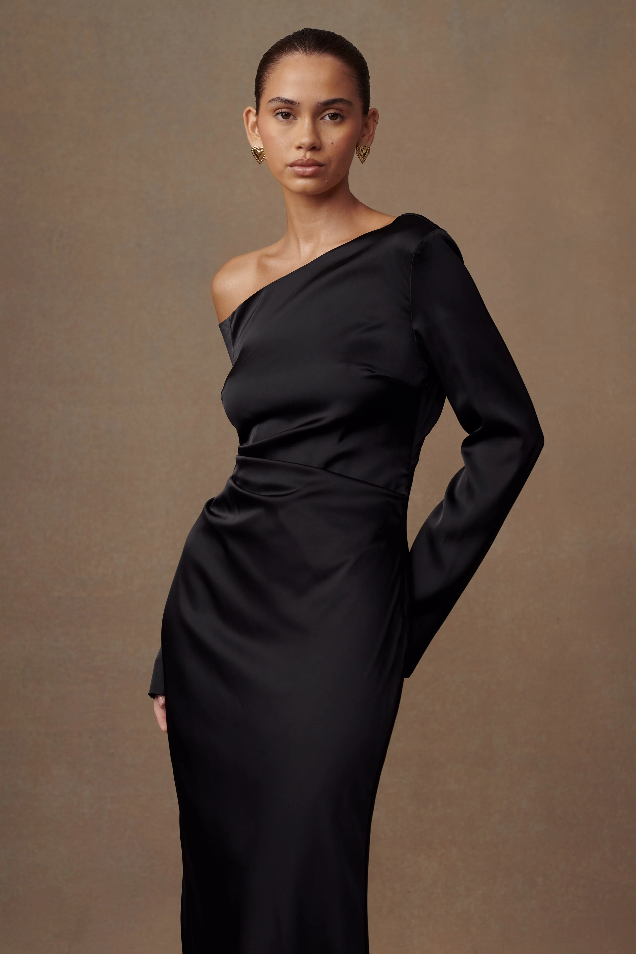 Avery Long Sleeve Maxi Dress - Black