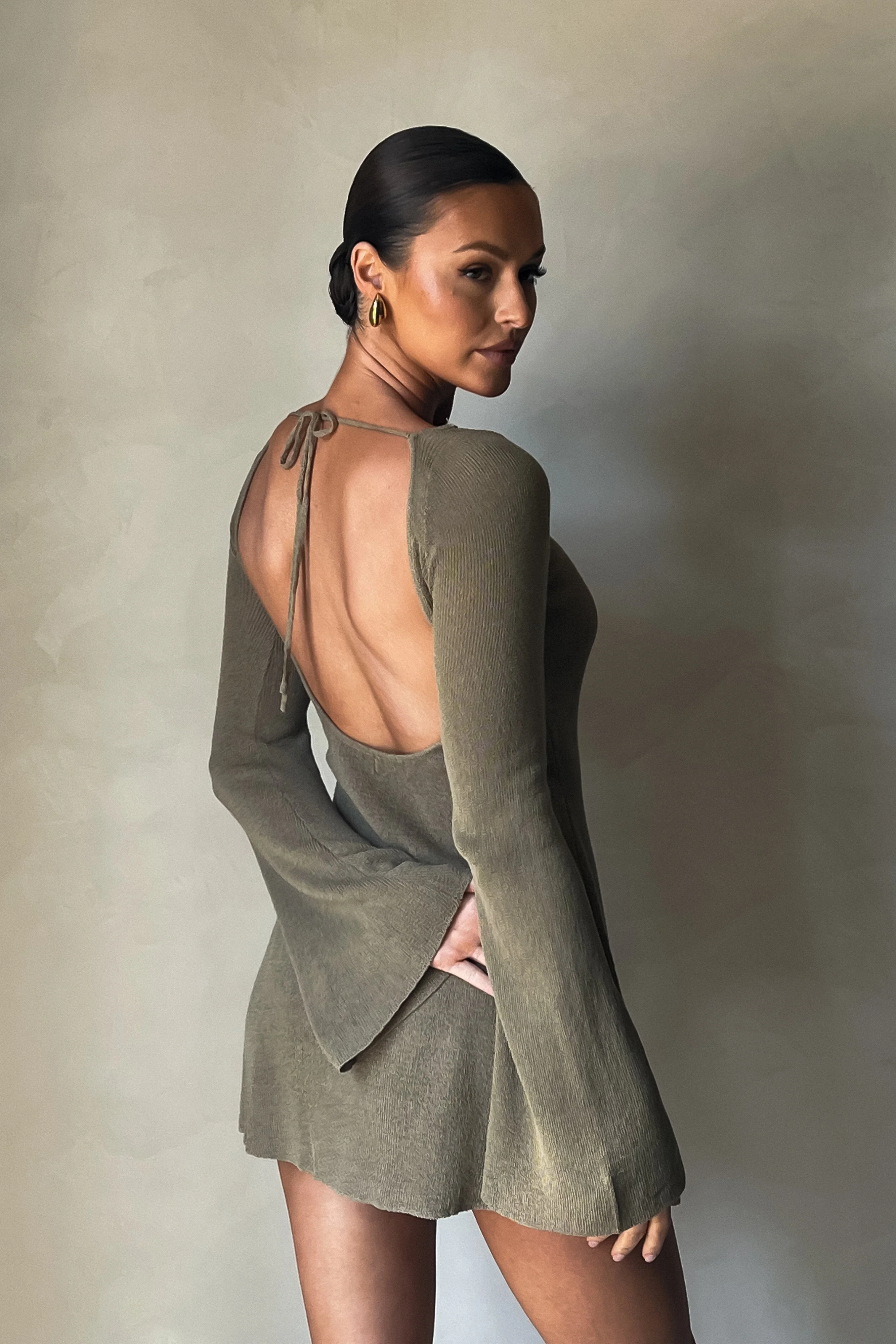 Zahra Long Sleeve Open Back Mini Knit Dress - Olive