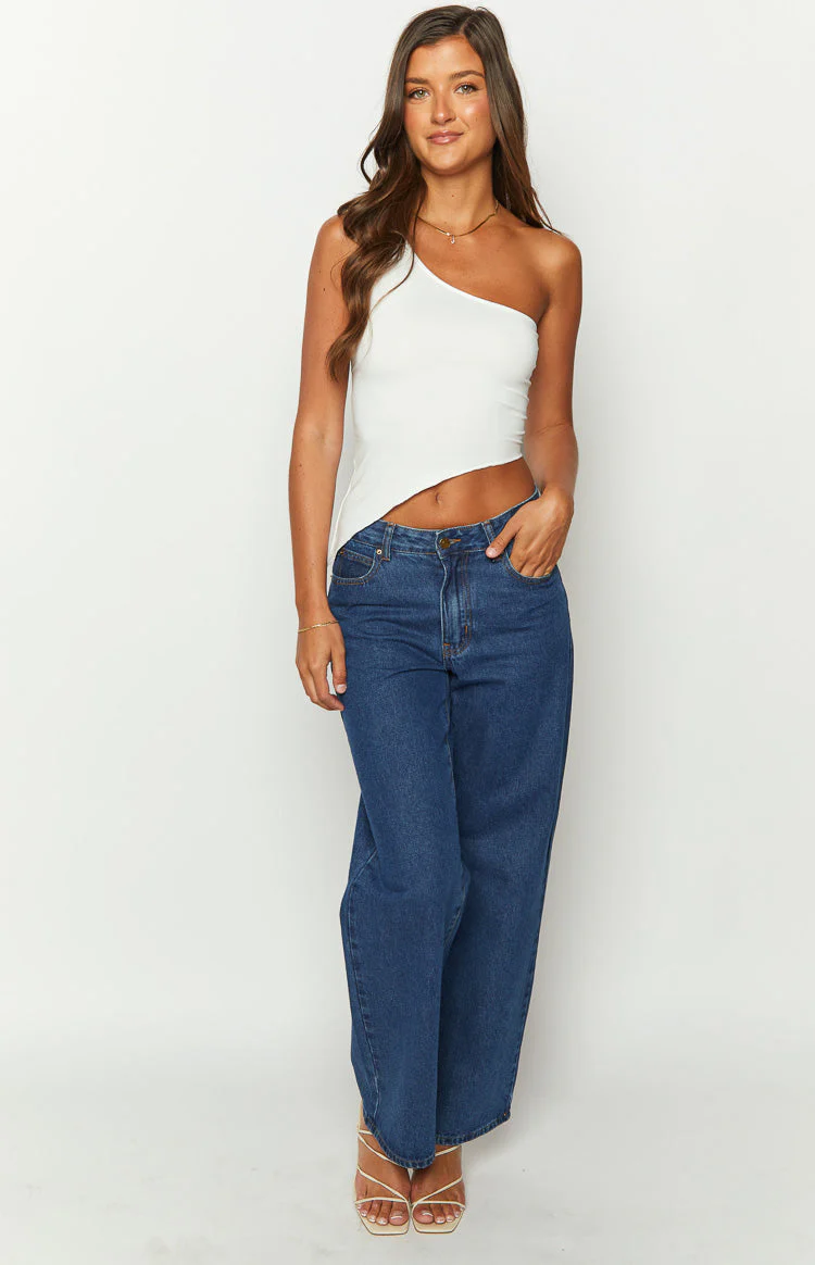 Beauty White One Shoulder Top