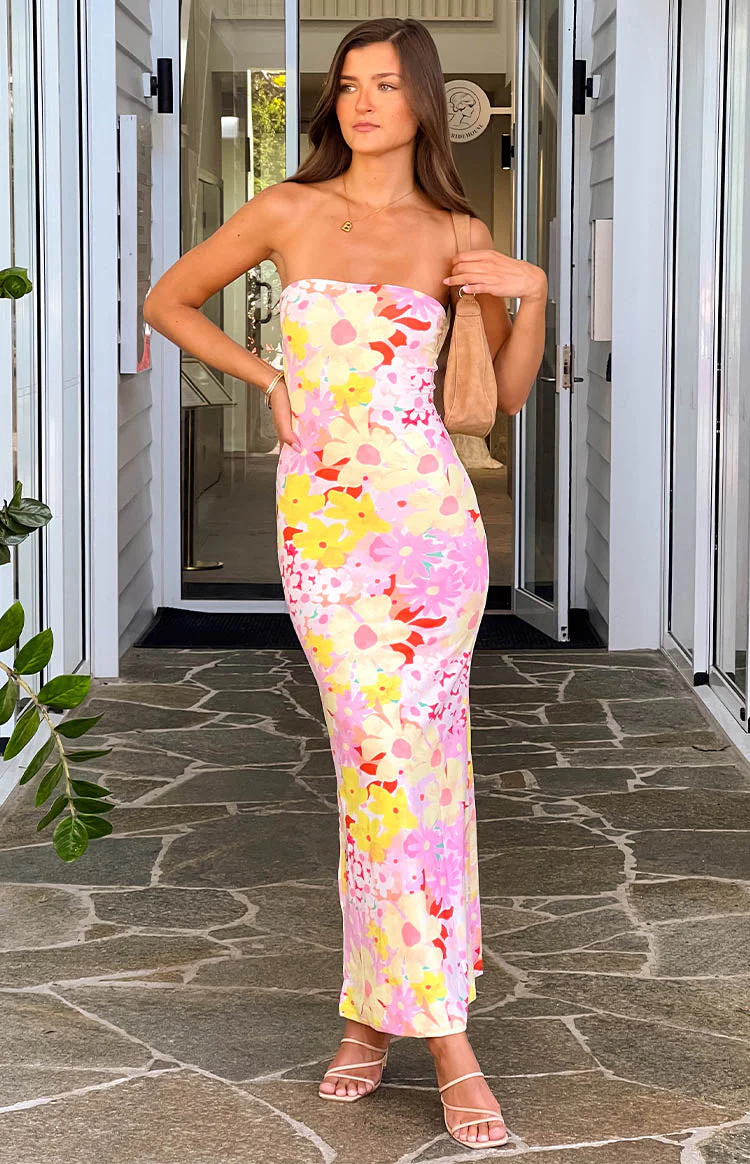 Arizona Strawberry Girl Print Maxi Dress