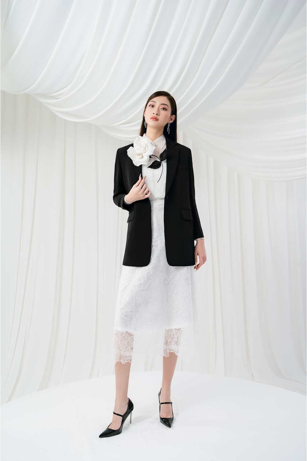 Hubby Notched Lapel Blazer