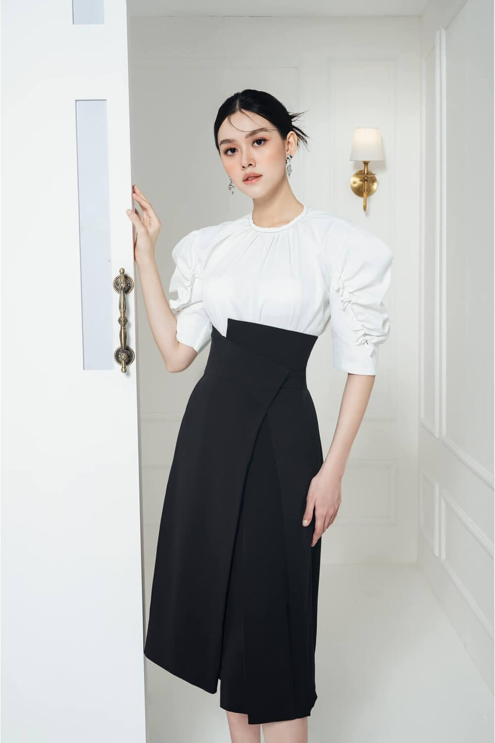 Lowa Puffy Sleeves Top