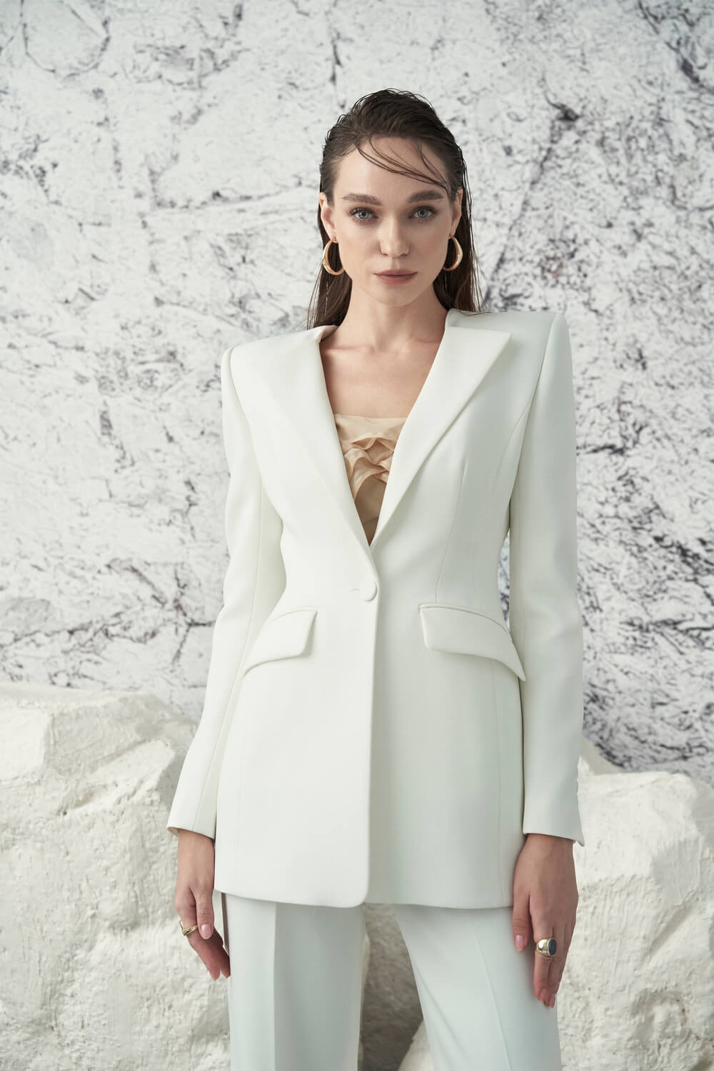 Gouery Collarless Blazer