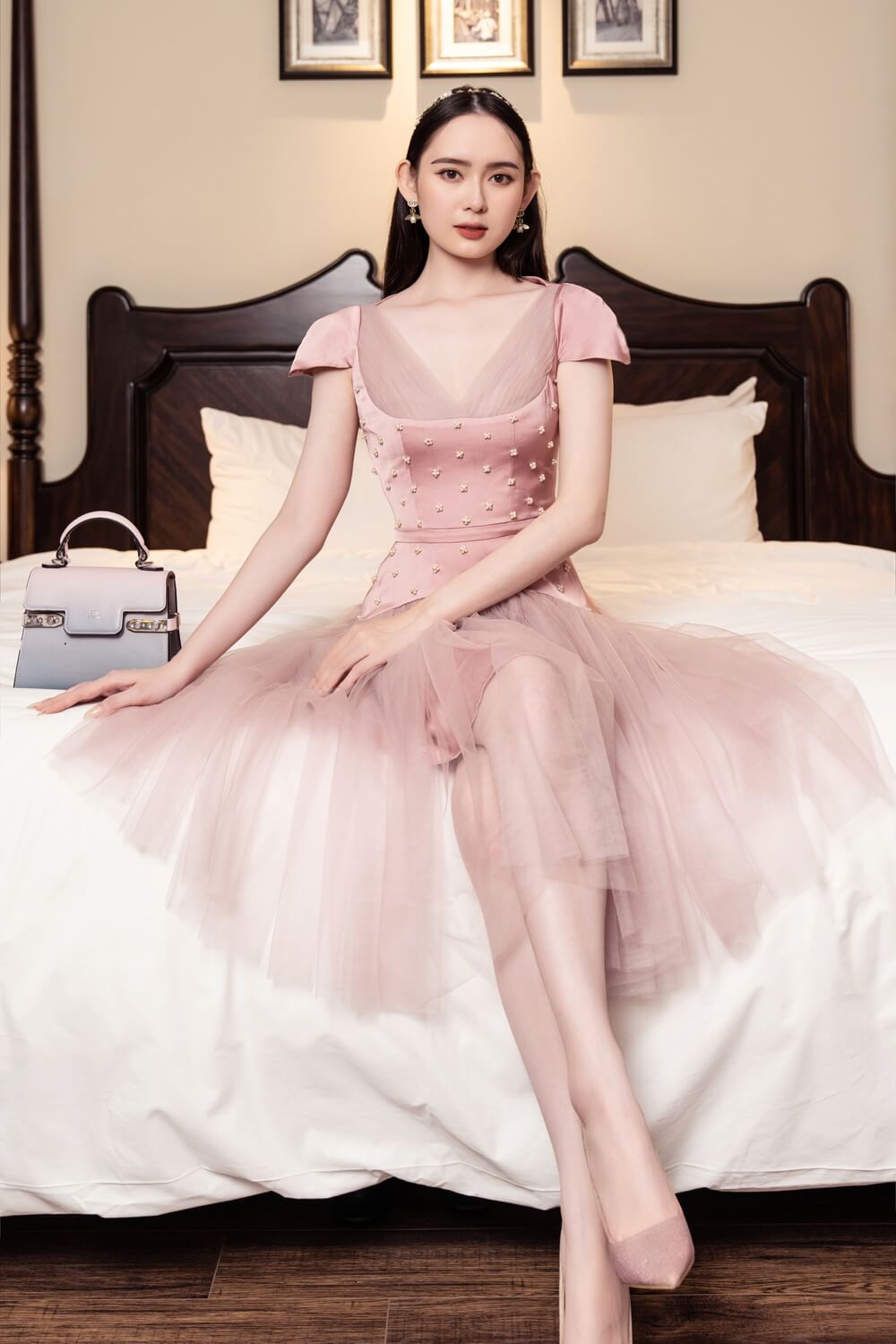 Baxenda Heart Neck Dress