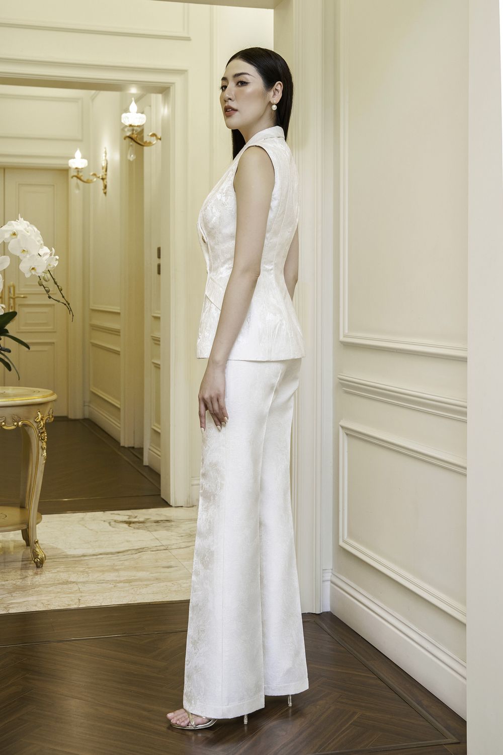 Rylee Fit and Flare Wide Leg Brocade Ankle Length Pants