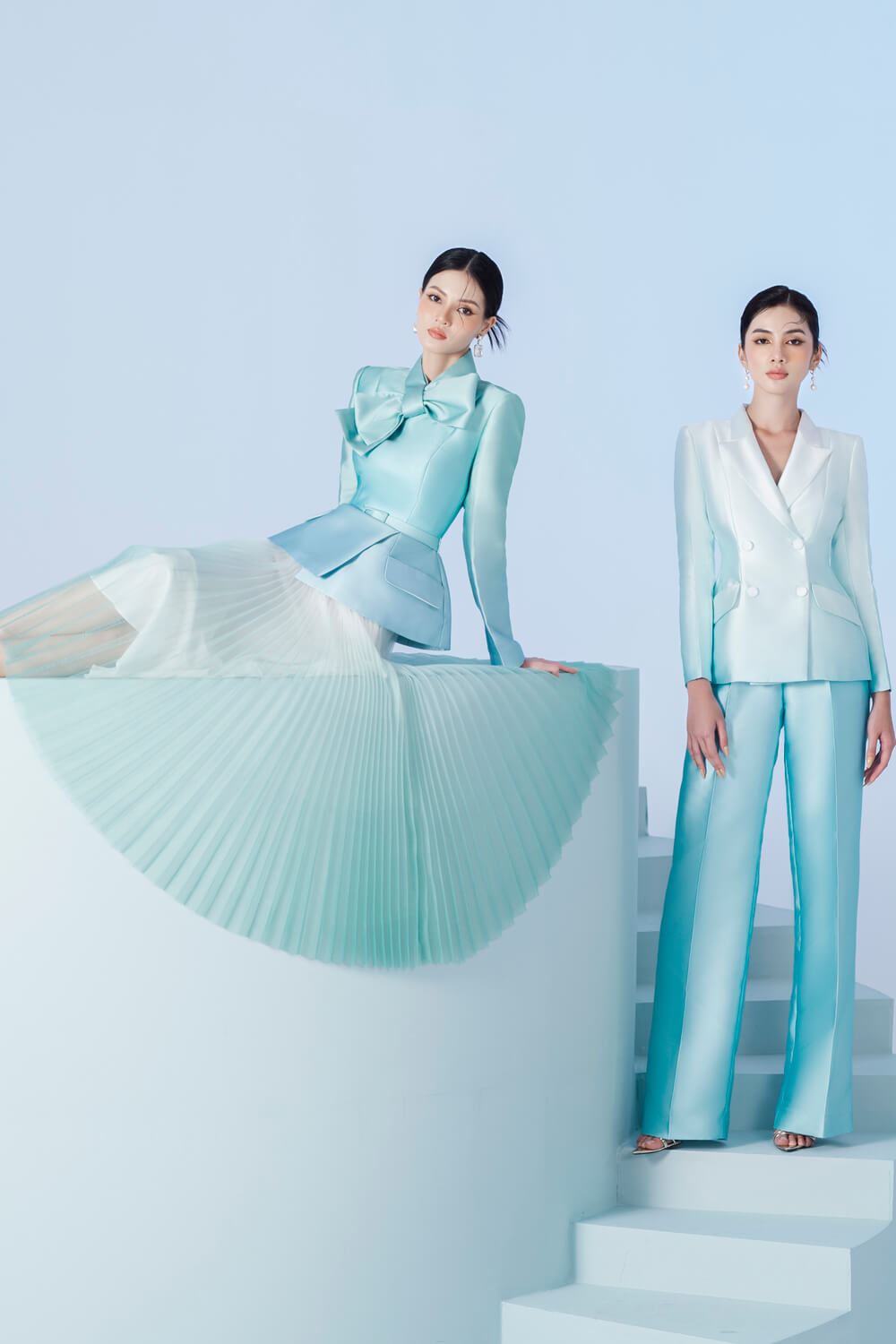 Lion Peak Lapel Blazer