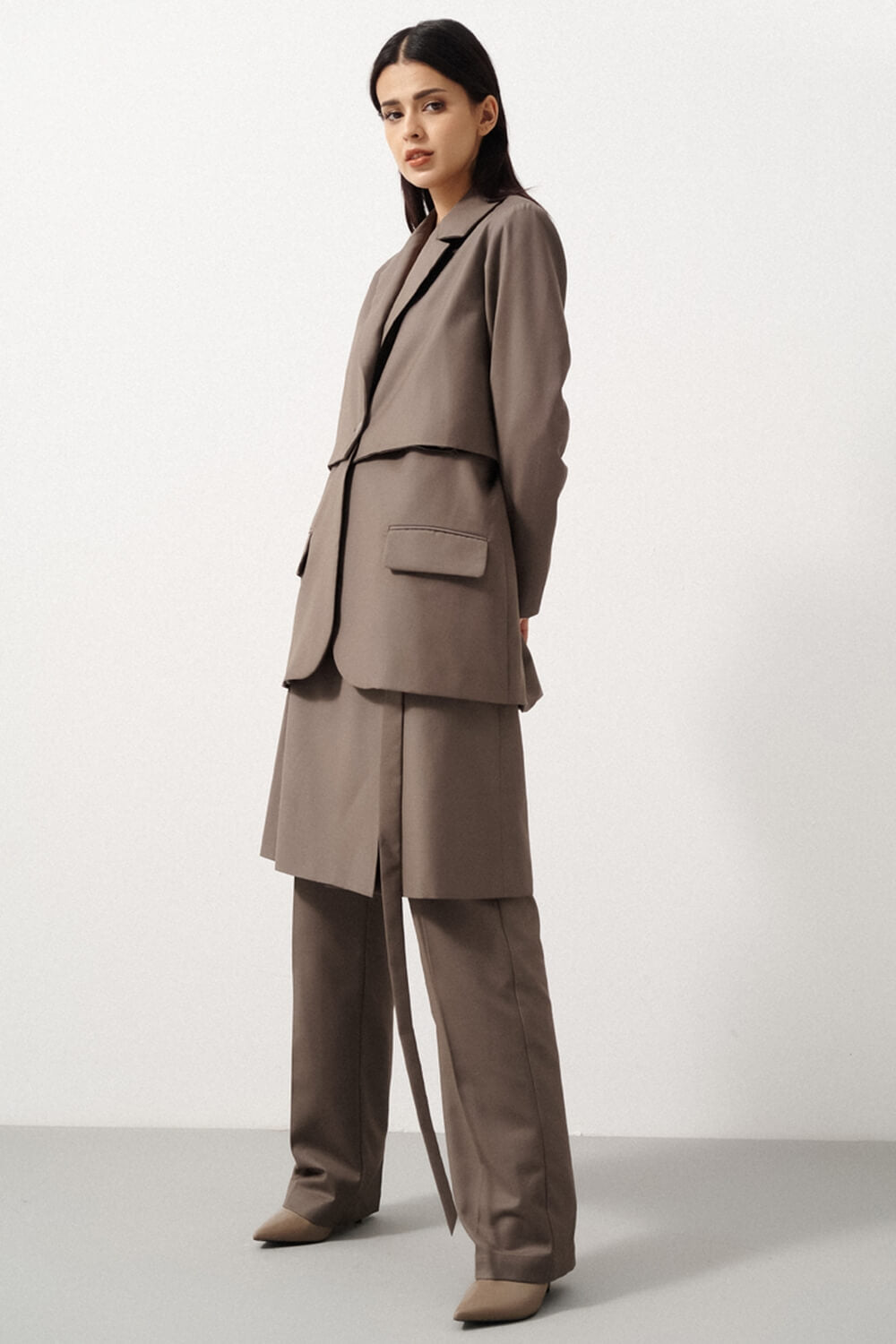 Neeson Peak Lapel Blazer