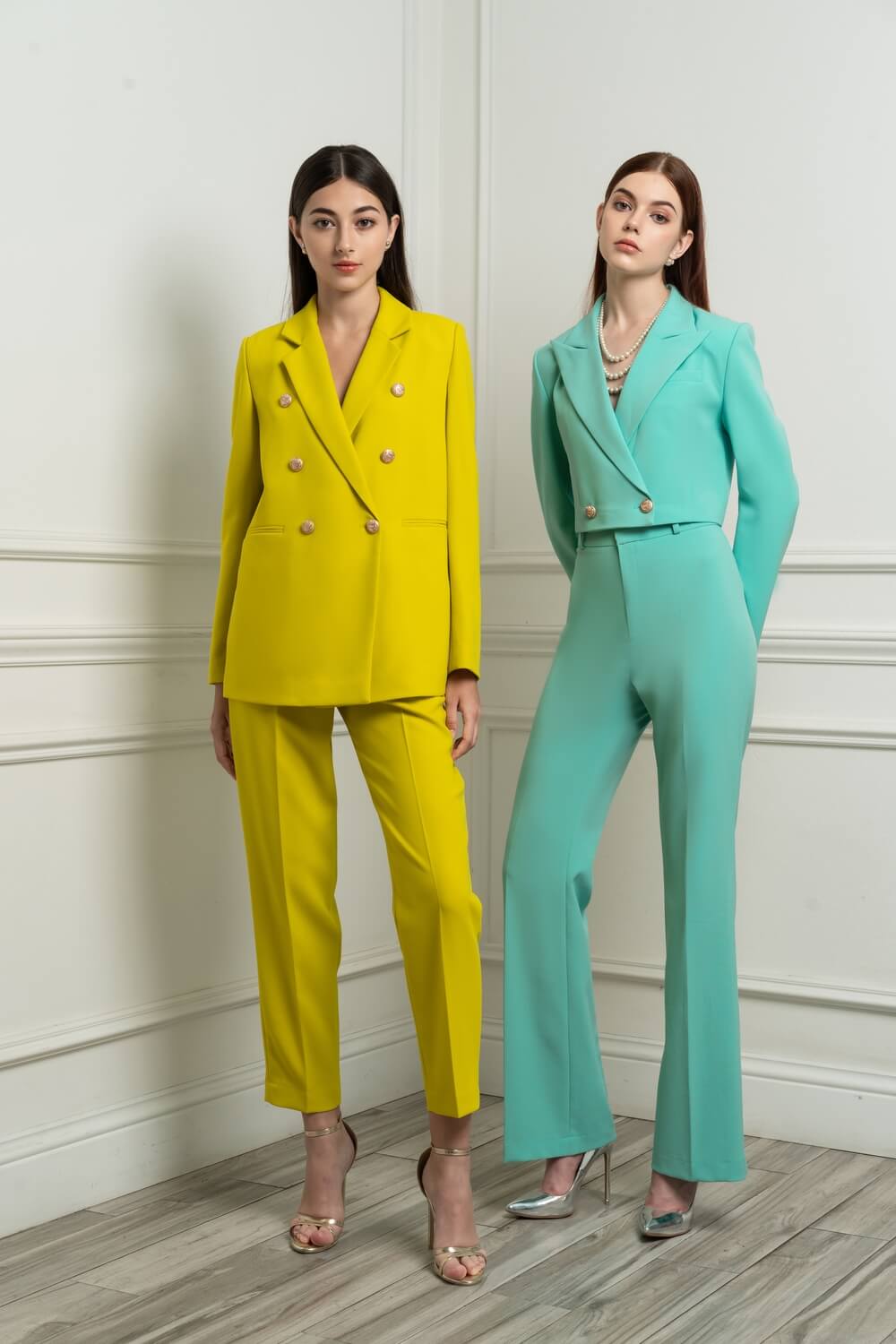 Leon Double-Breasted Blazer