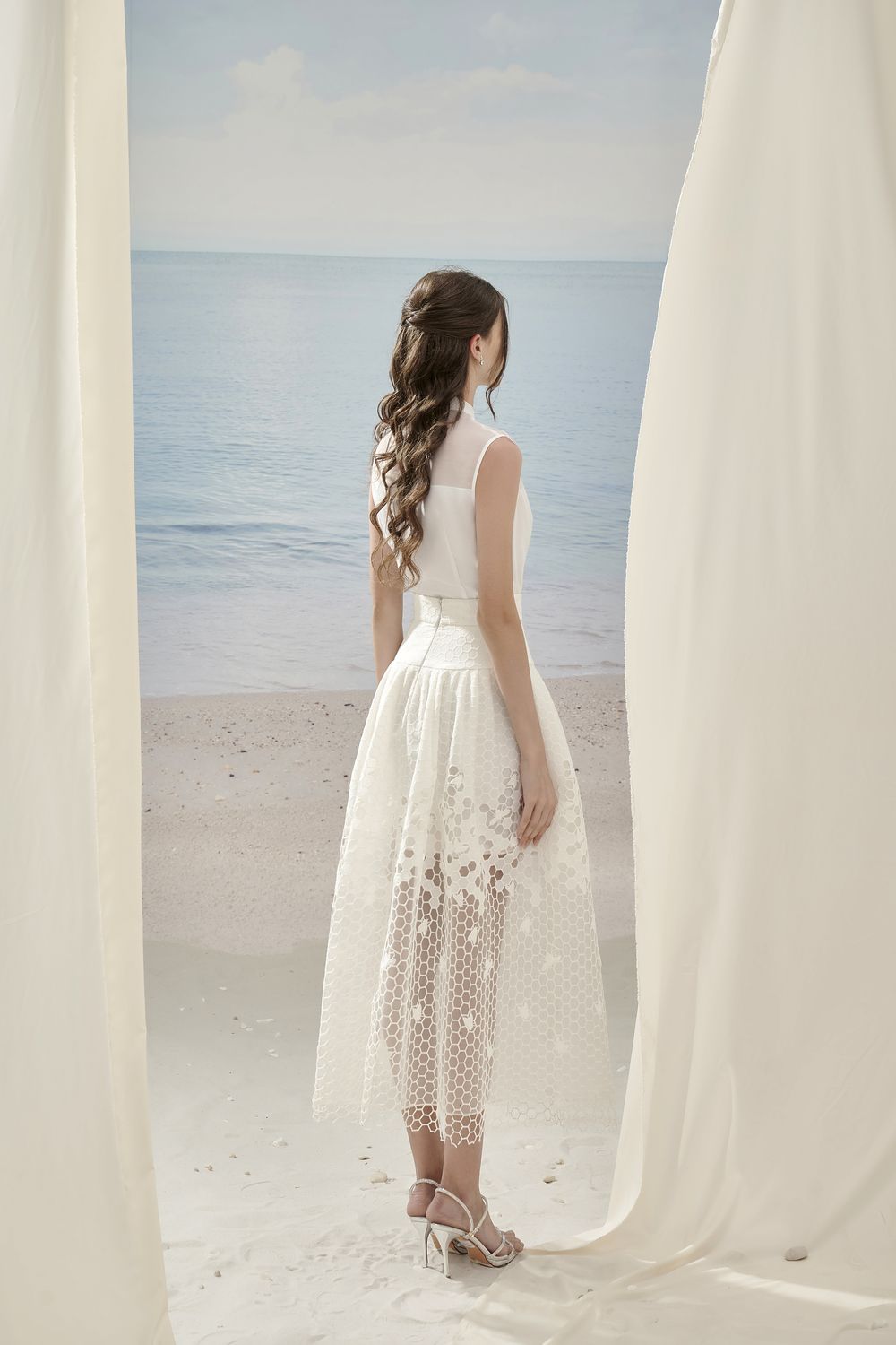 Kaylin Eirian Drop Waist Sleeveless Organza Set