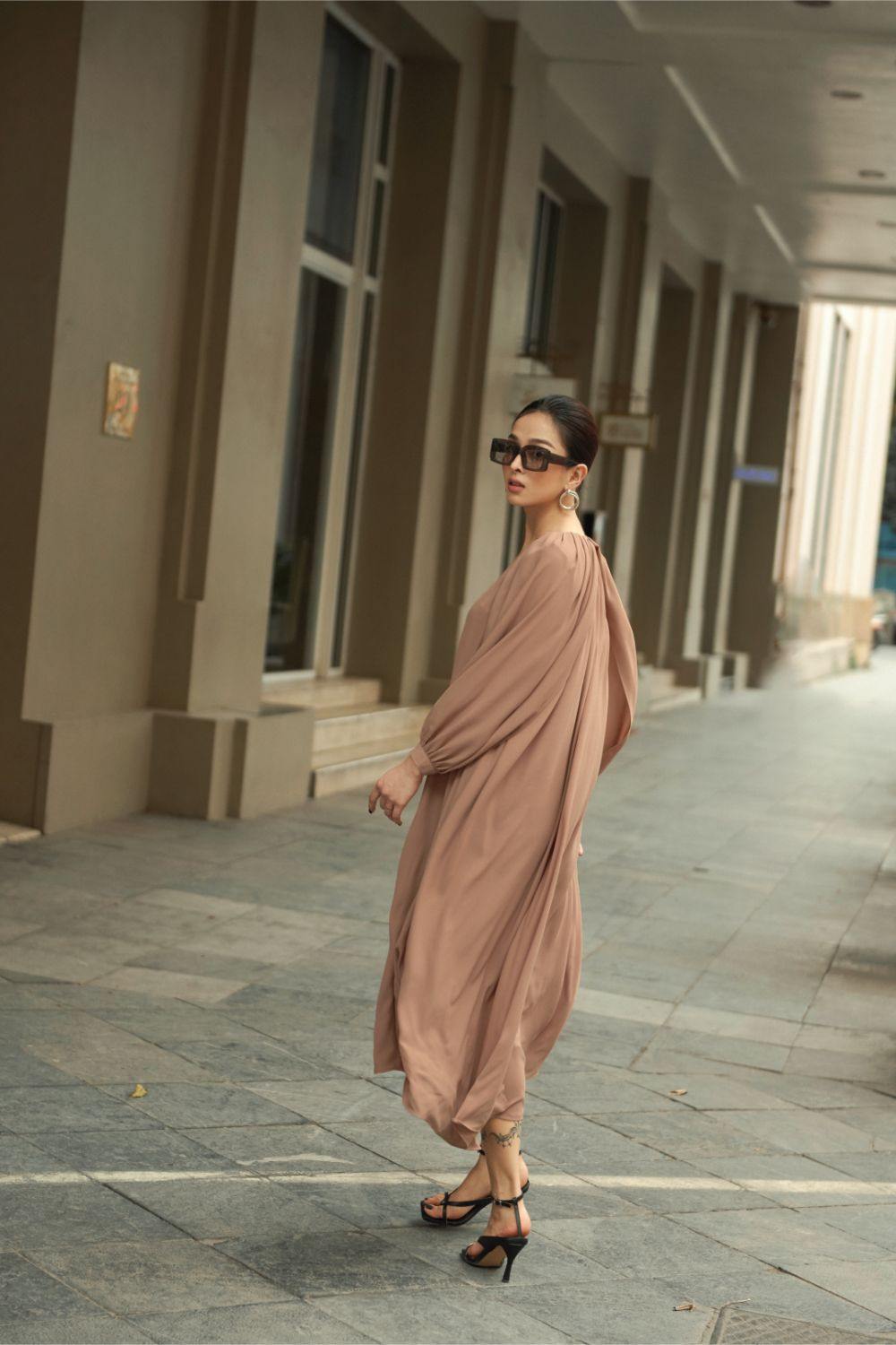Fade Belt Midi Dress