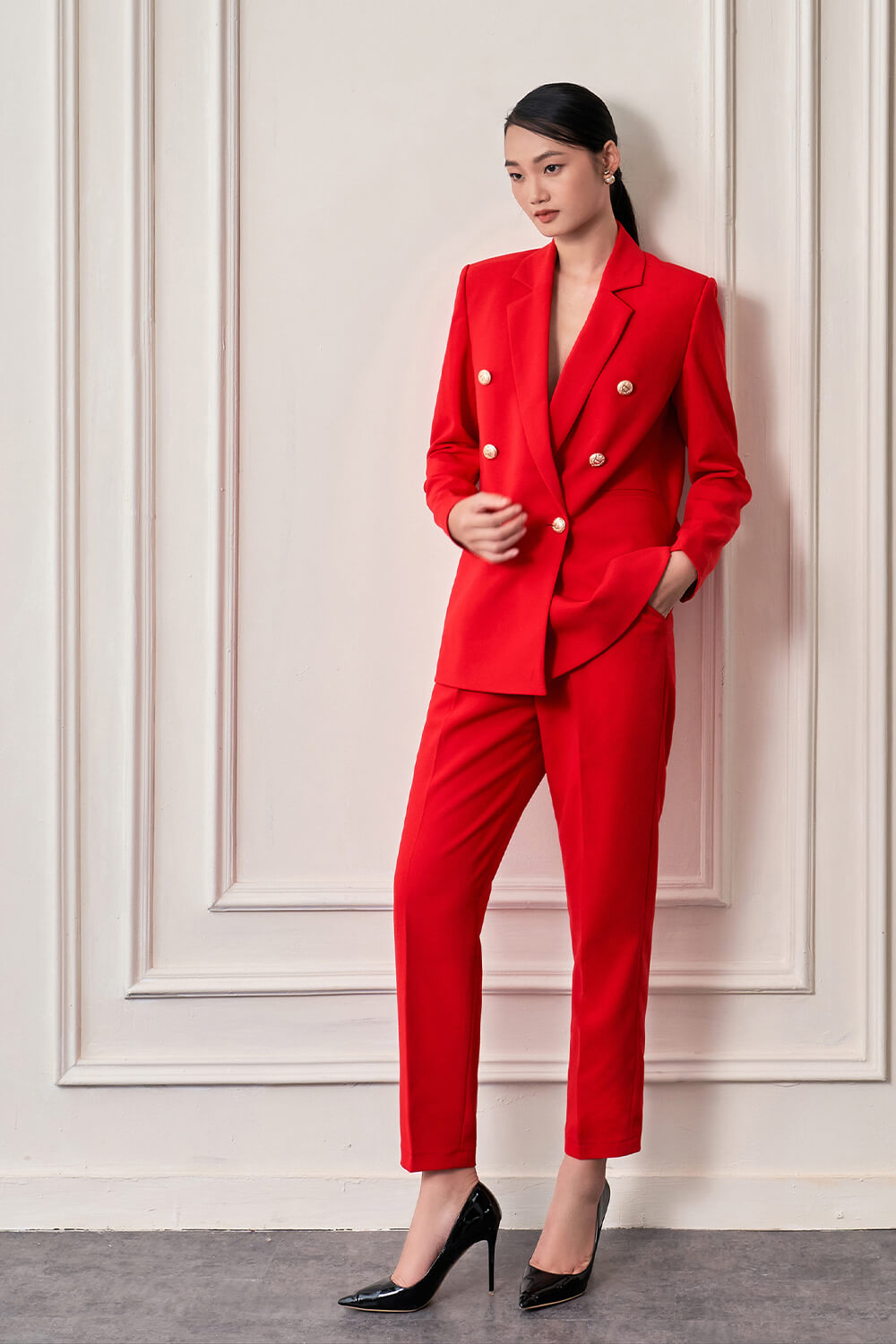 Hanzel Double-Breasted Blazer