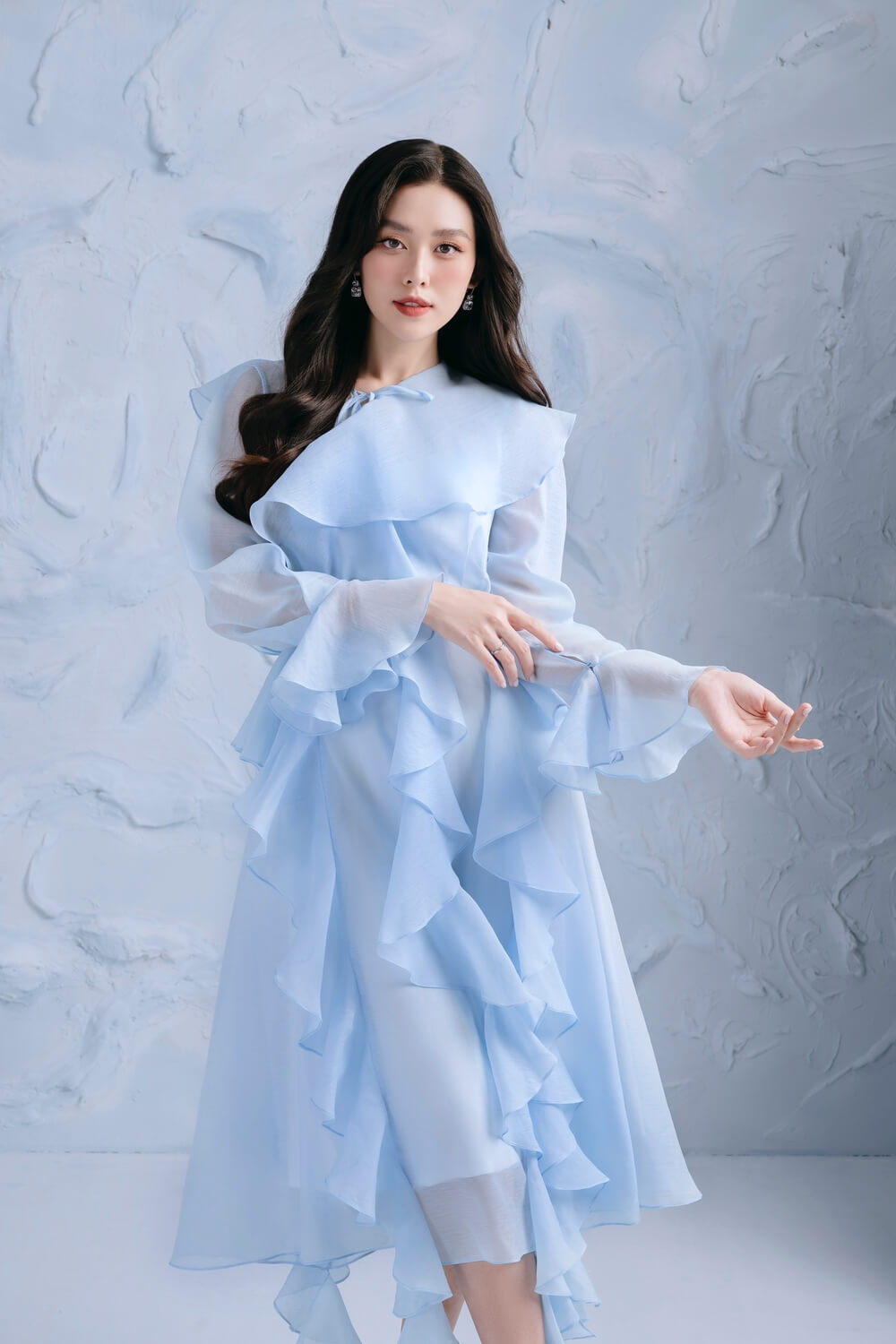 Dully Flared Ruffle Layer Organza Midi Dress