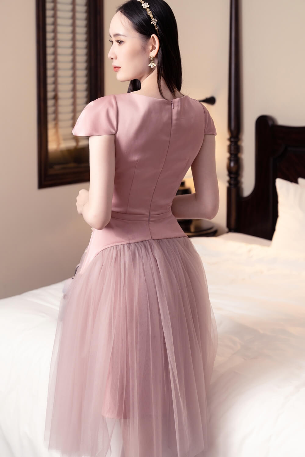 Baxenda Heart Neck Dress