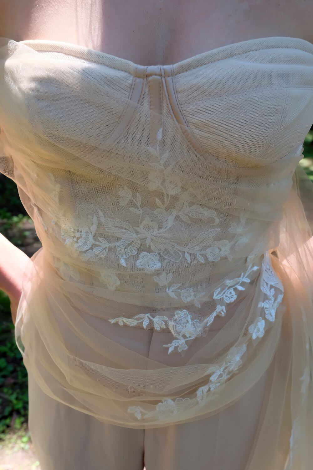 Charlotte Cropped Semi-Heart Neck Lace Corset