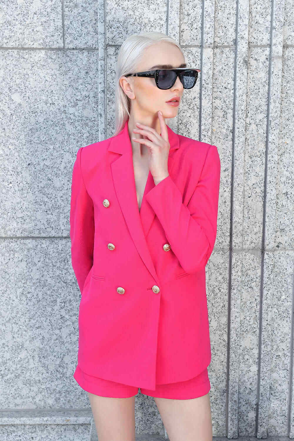 Leon Double-Breasted Blazer