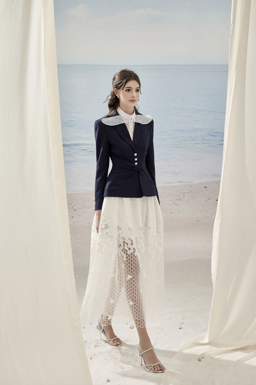 Kaylin Eirian Fit and Flare Notch Lapel Linen Blazer