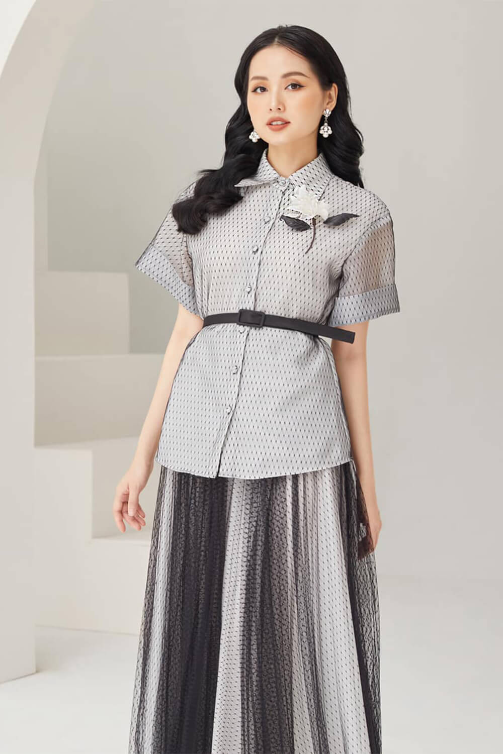 Loppy Short Sleeves Top