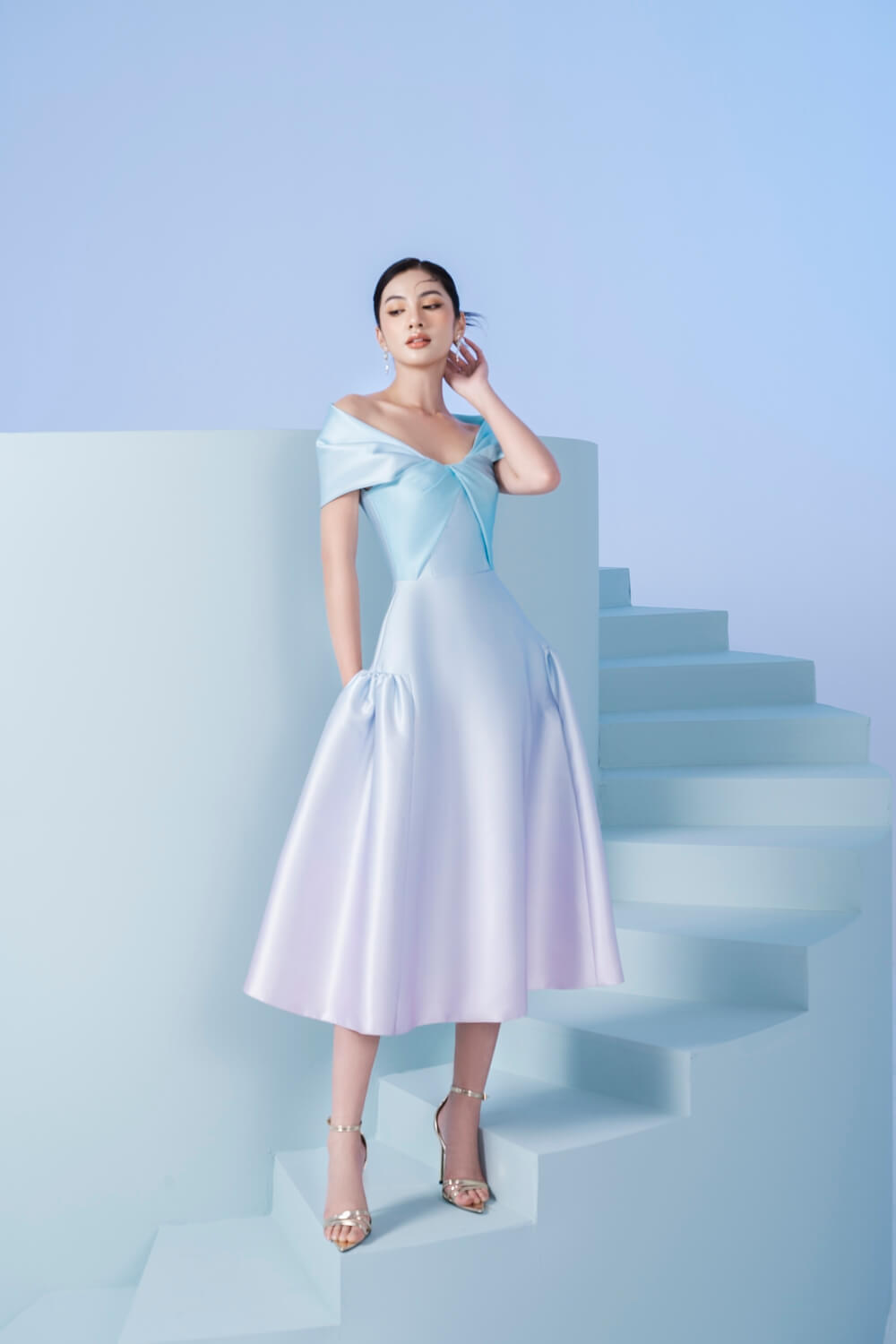 Selena Fall Shoulder Dress