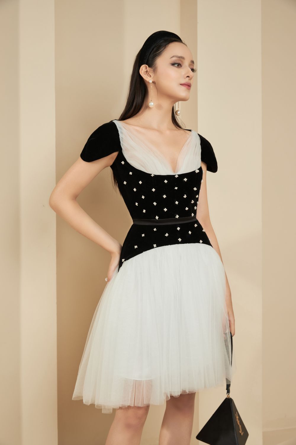 Baxenda Heart Neck Dress