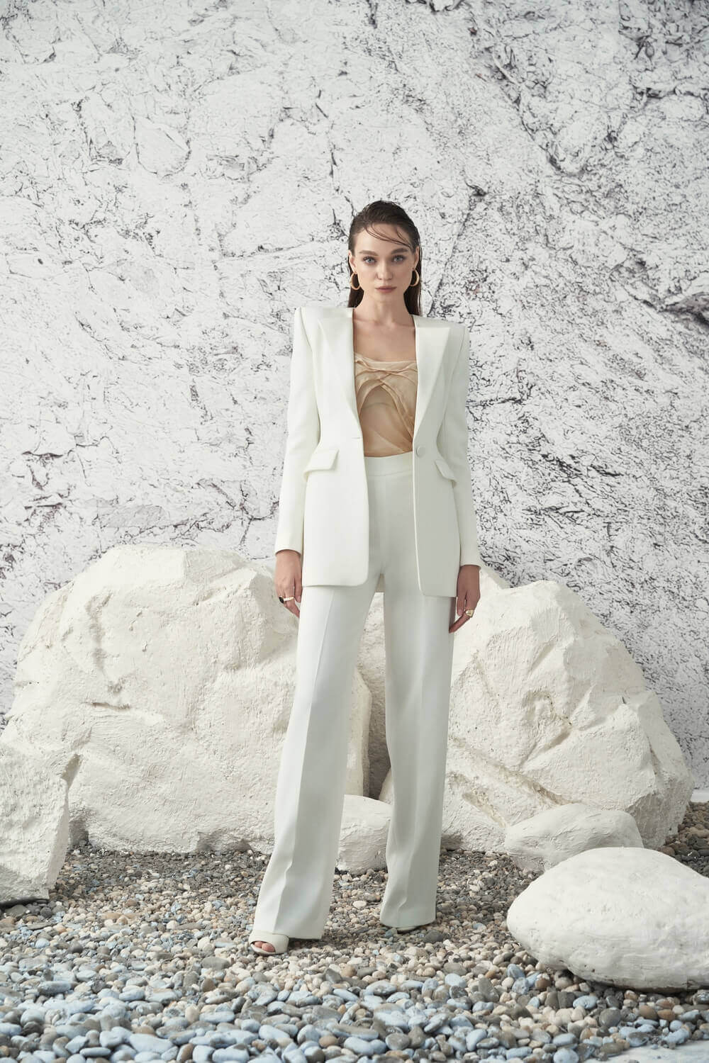 Gouery Collarless Blazer