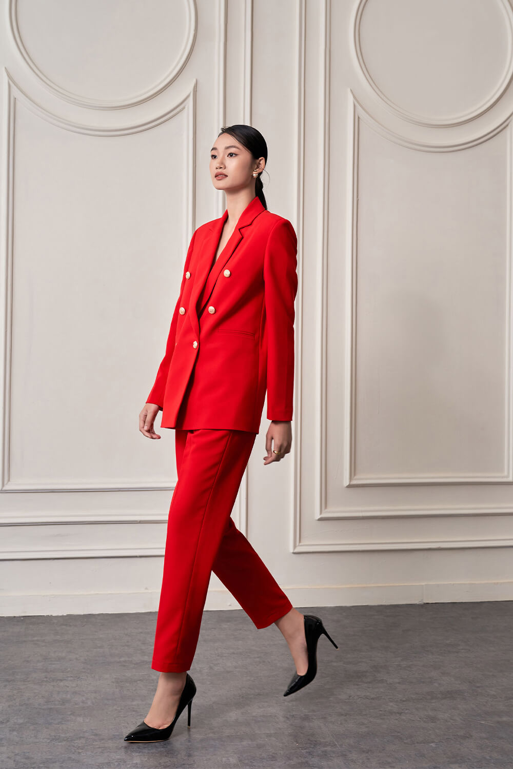 Hanzel Double-Breasted Blazer