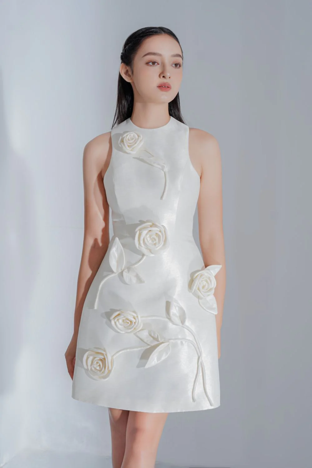 Yasmine Sheath Round Neck Taffeta Mini Dress