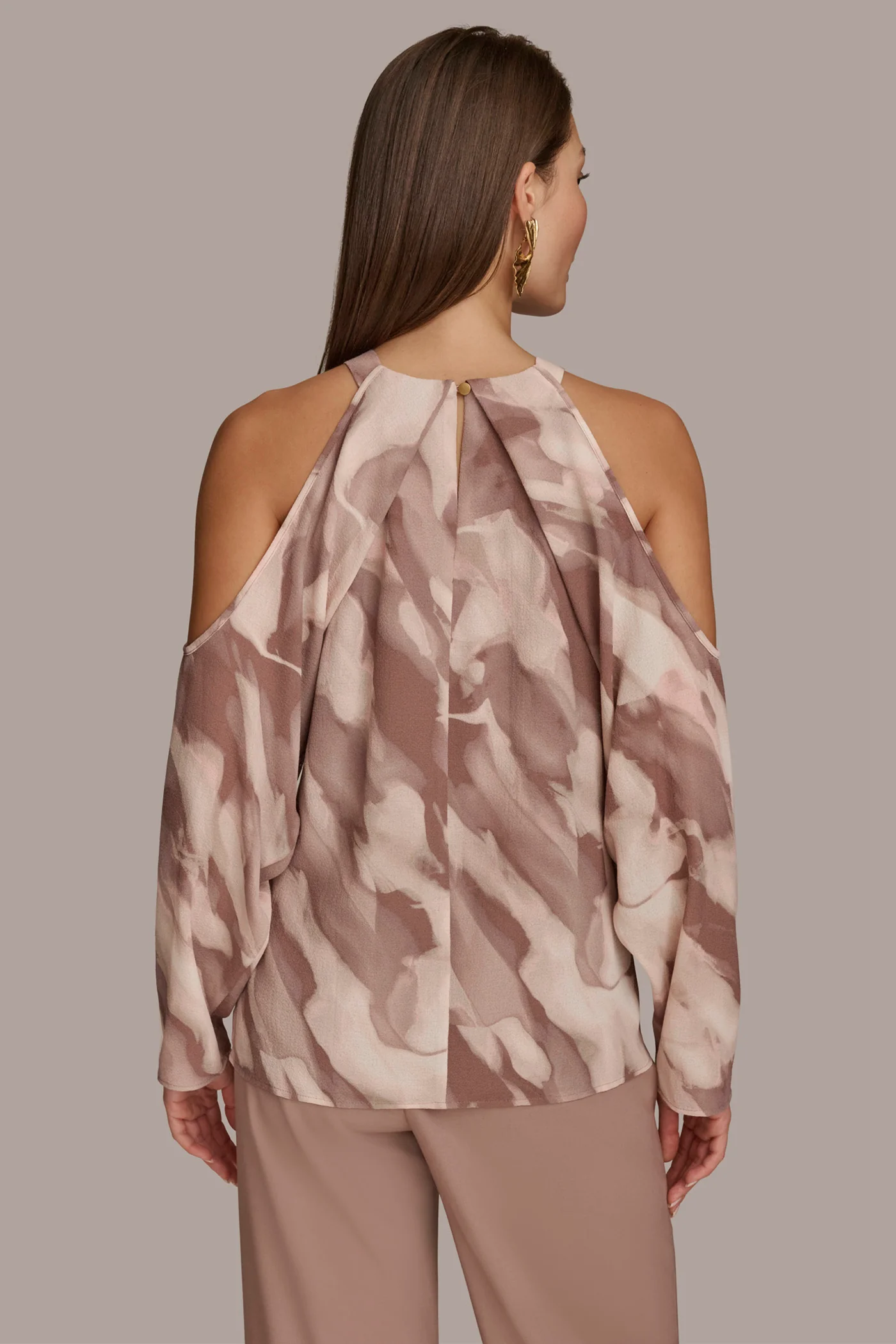 PRINTED COLD SHOULDER TOP