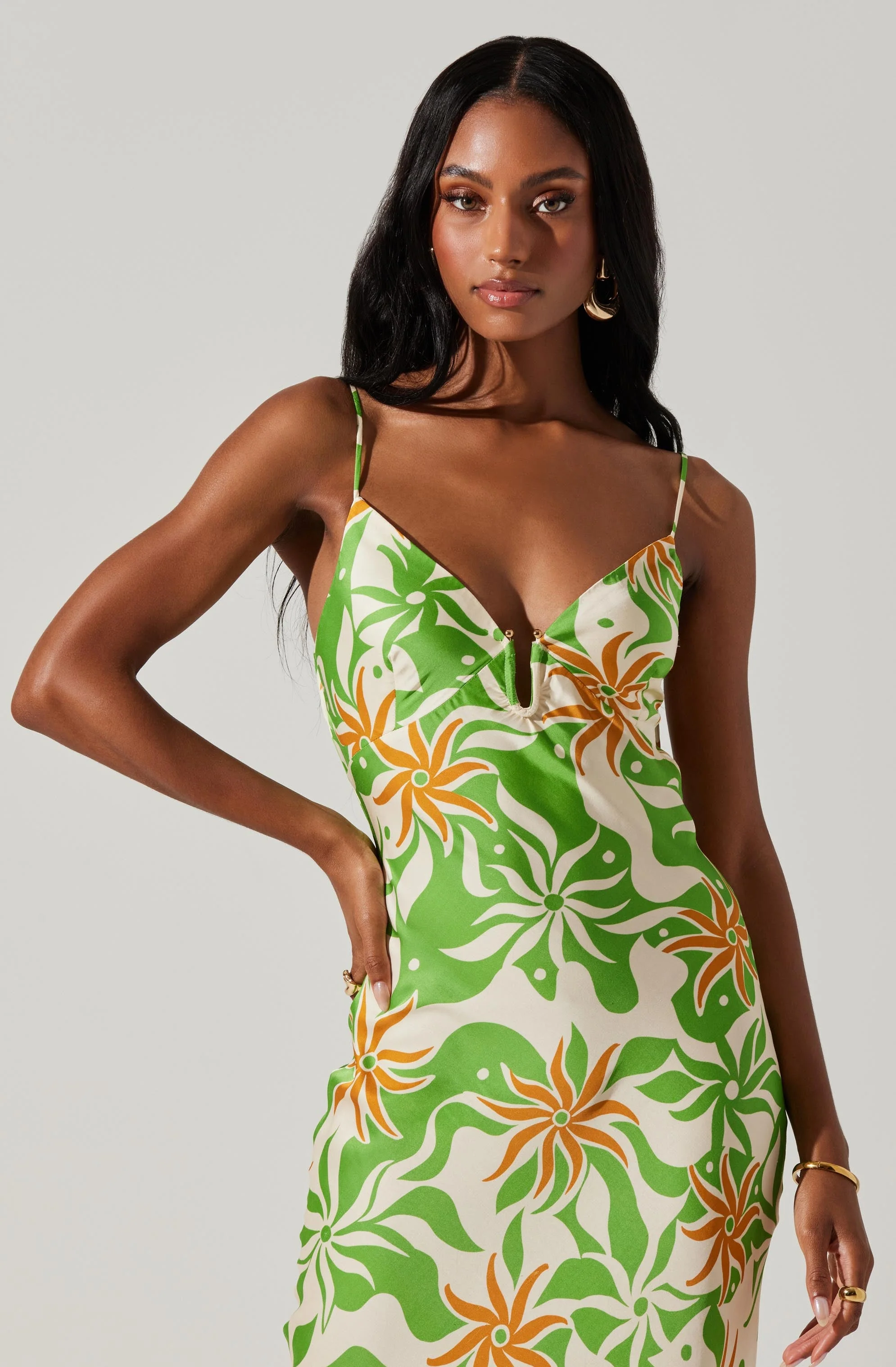 Lysandra Open Back Maxi Dress