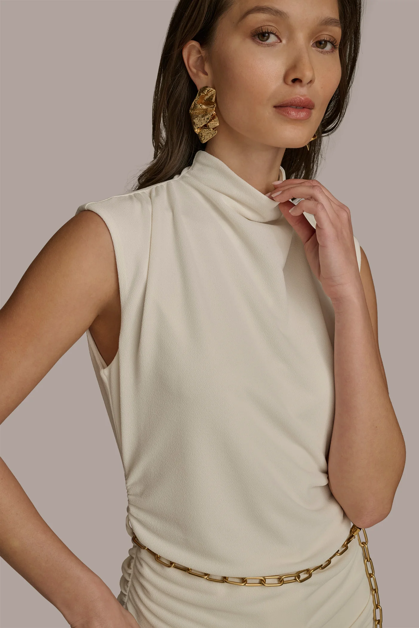 MOCK NECK TOP WITH CHAIN BELT