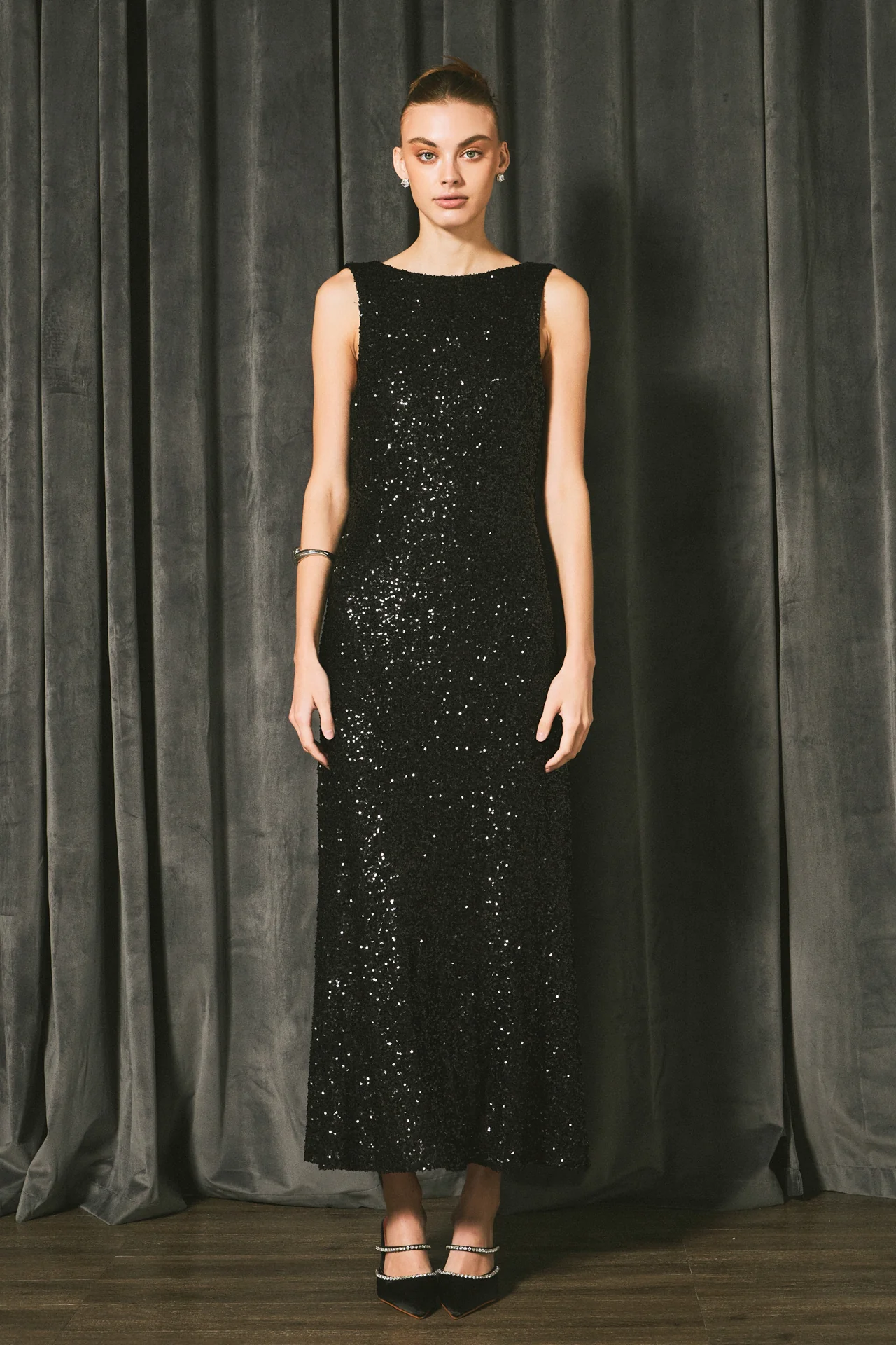 Open Back Sleeveless Sequins Maxi Dress