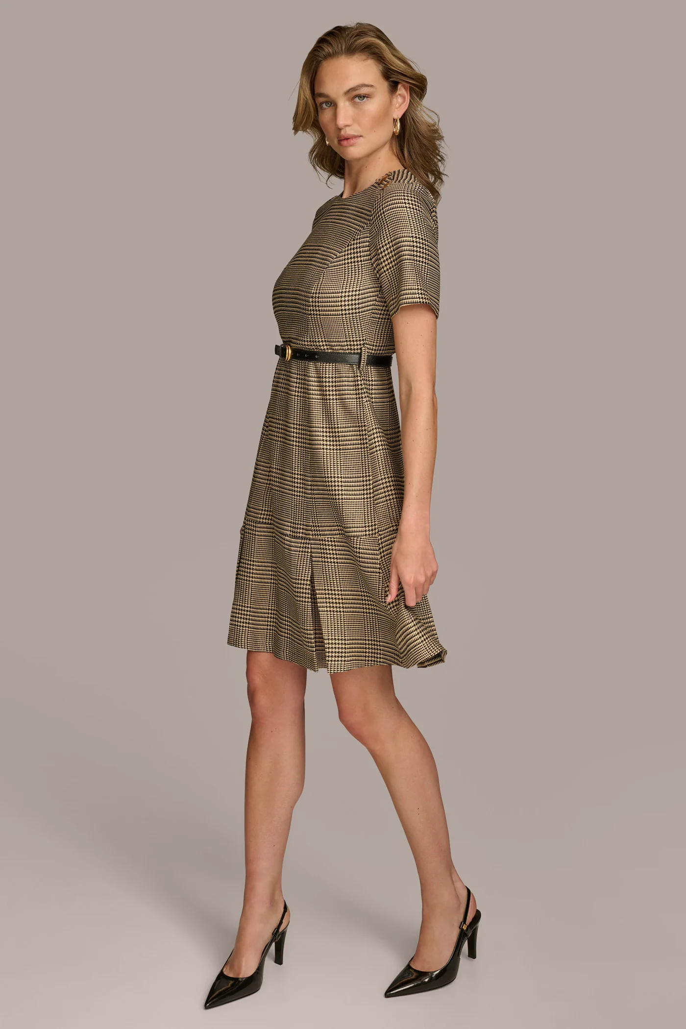 PLEATED PLAID DRESS WITH BELT