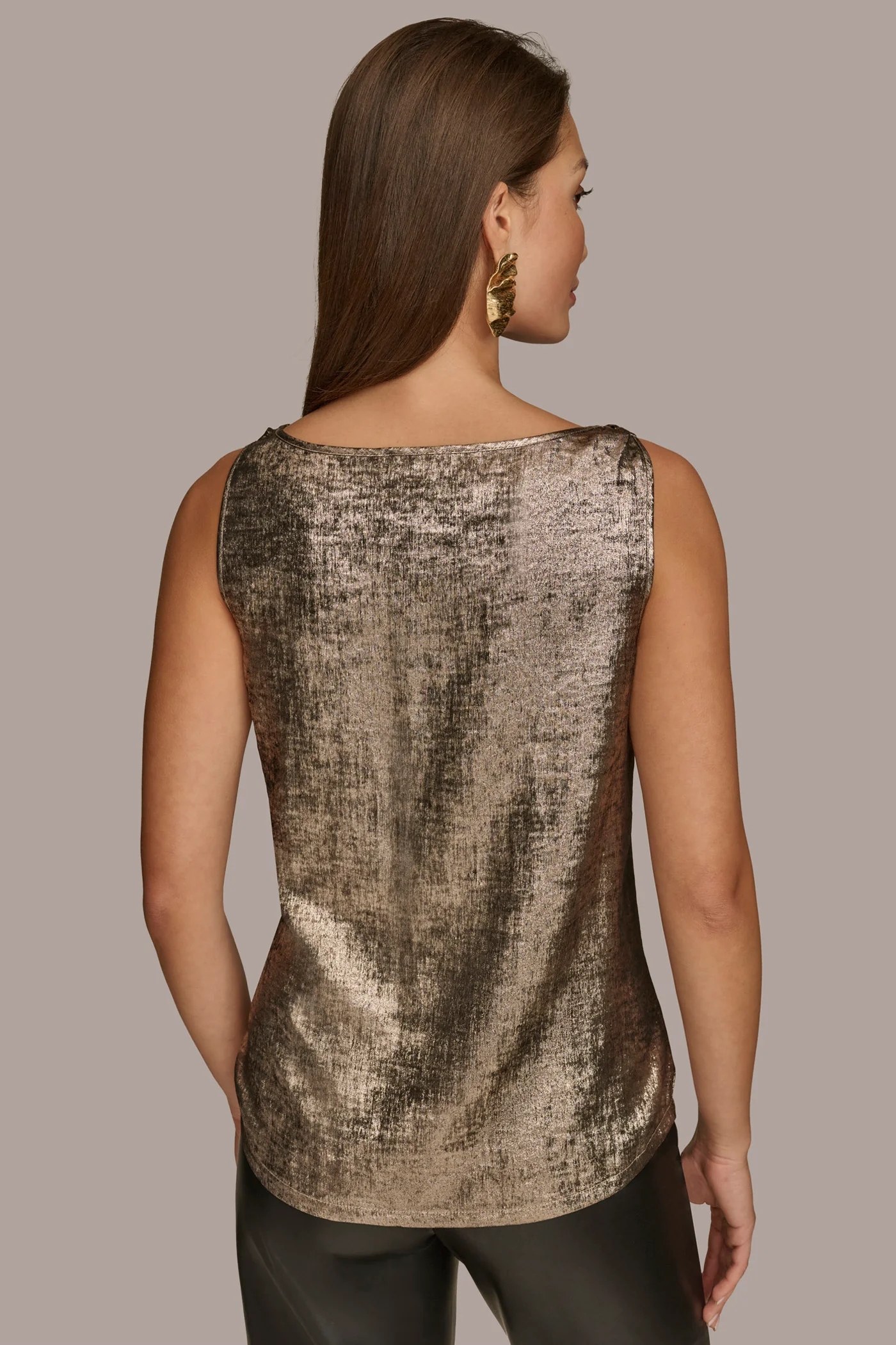 NOVELTY COWL NECK WITH HARDWARE