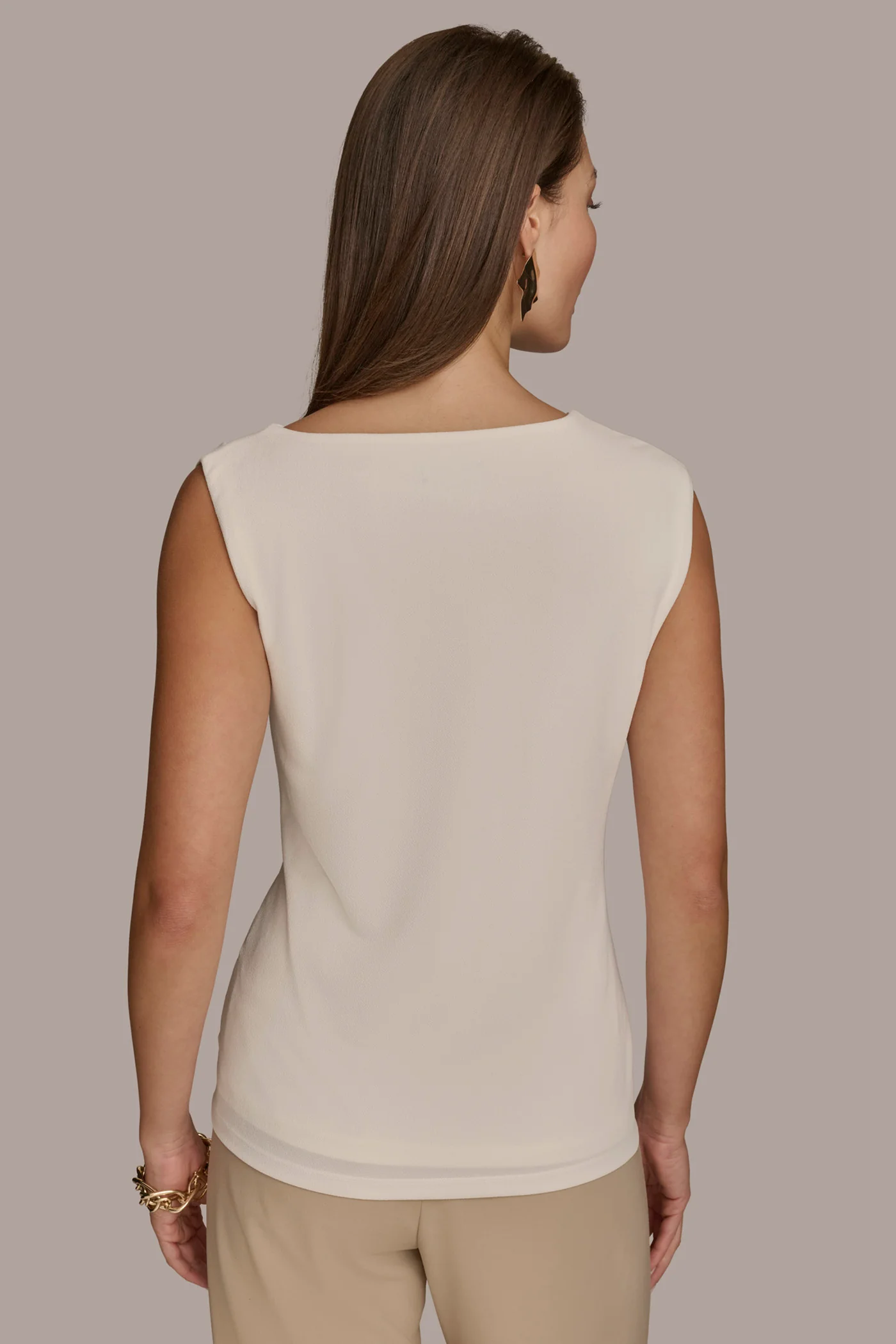 SHOULDER TWIST HARDWARE TOP