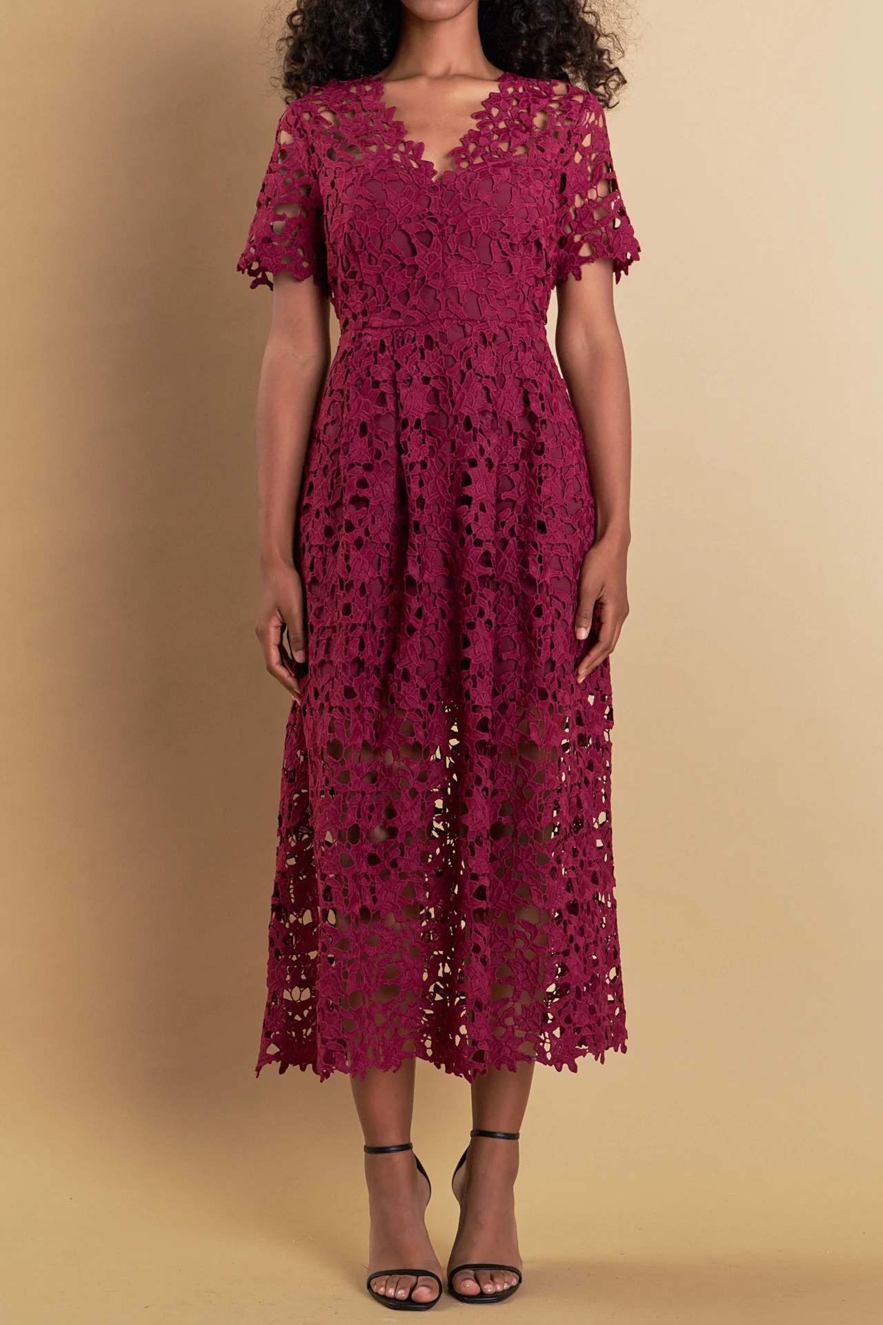 All Over Lace Short Sleeves Midi Dress