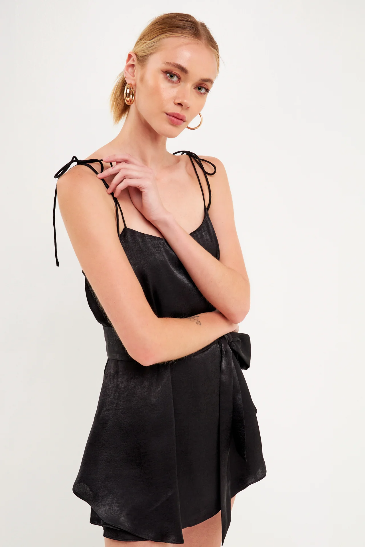 Spaghetti Tie Belted Romper Dress