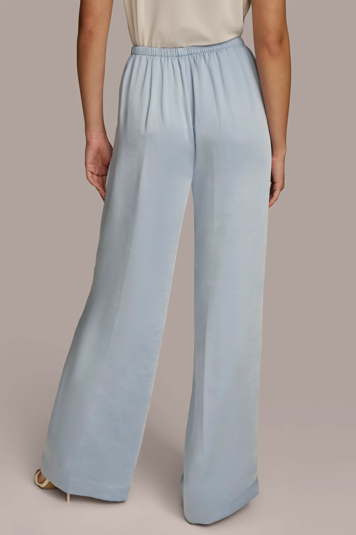 FLAT FRONT WIDE LEG PANT
